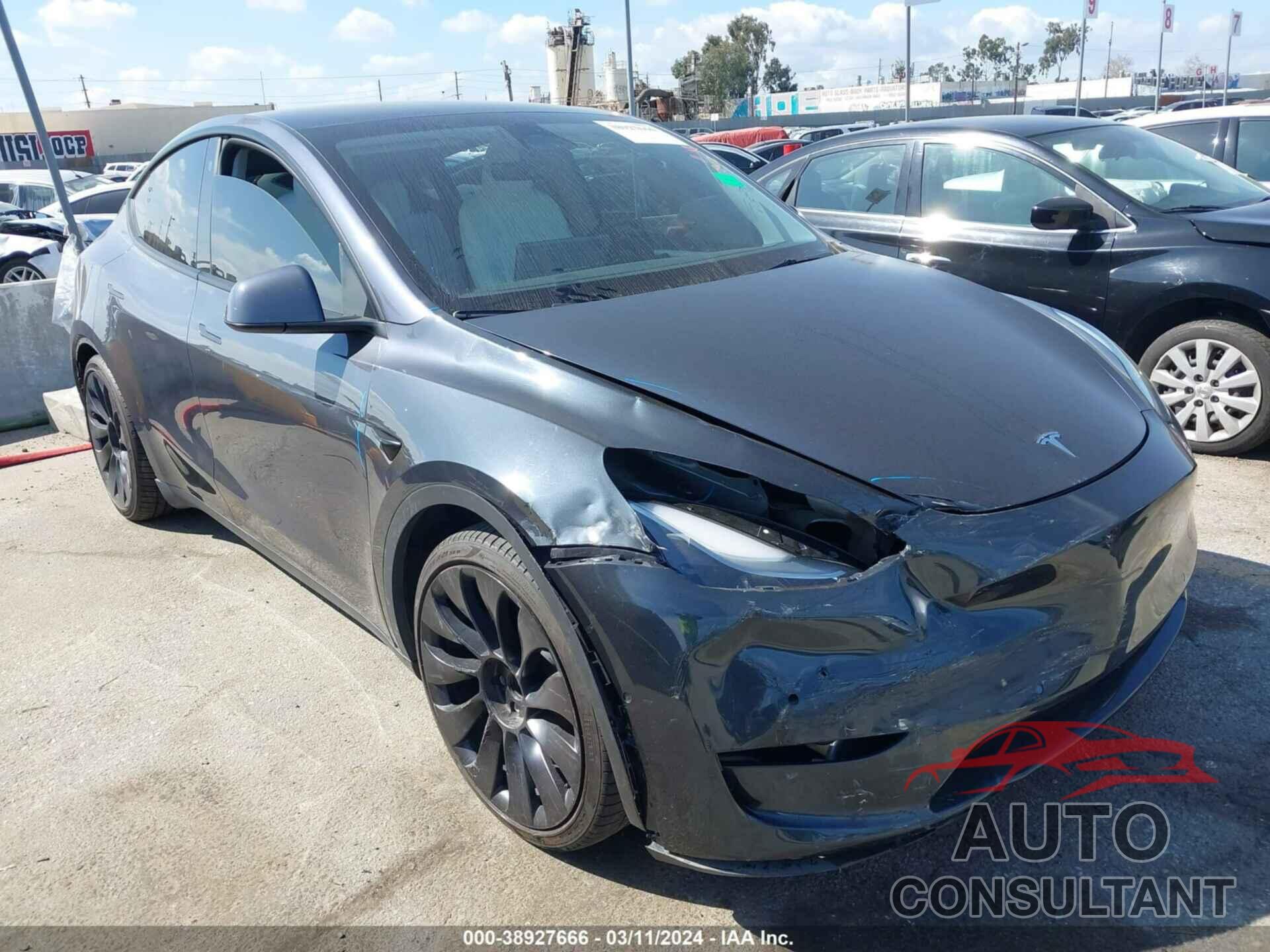 TESLA MODEL Y 2022 - 7SAYGDEF3NF552073