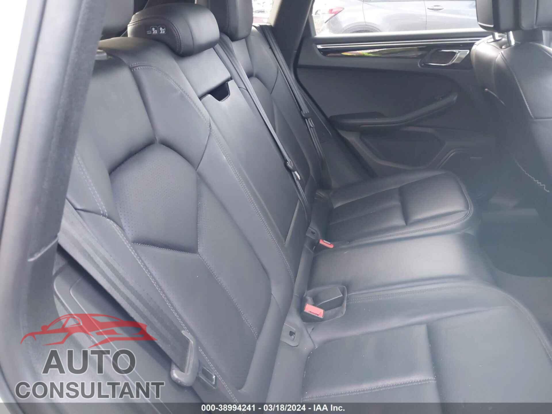 PORSCHE MACAN 2017 - WP1AA2A5XHLB09033