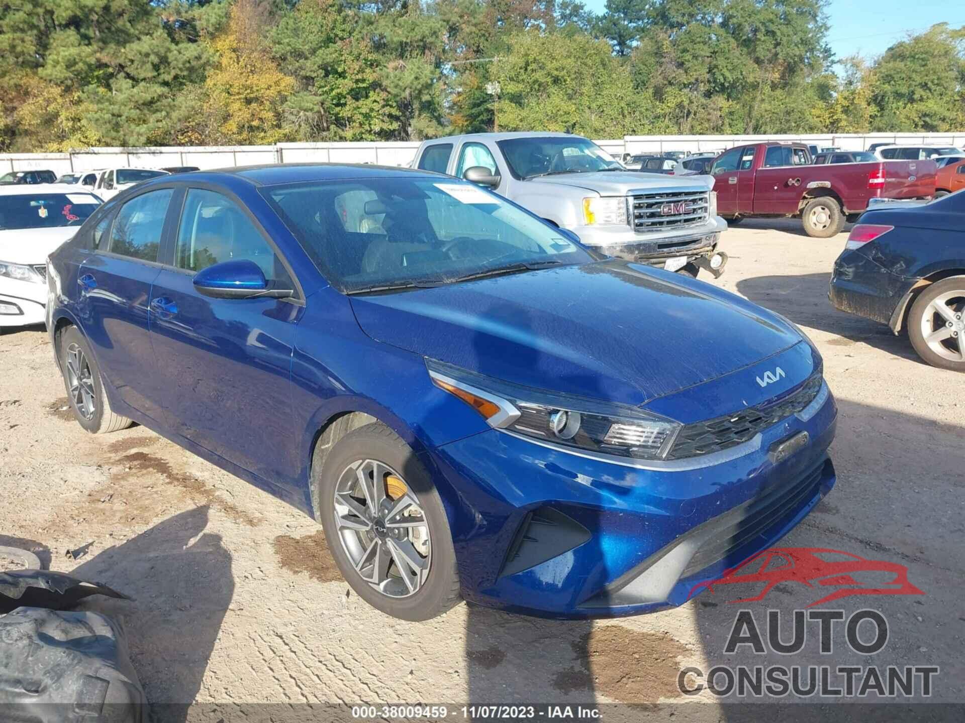 KIA FORTE 2023 - 3KPF24AD9PE517750