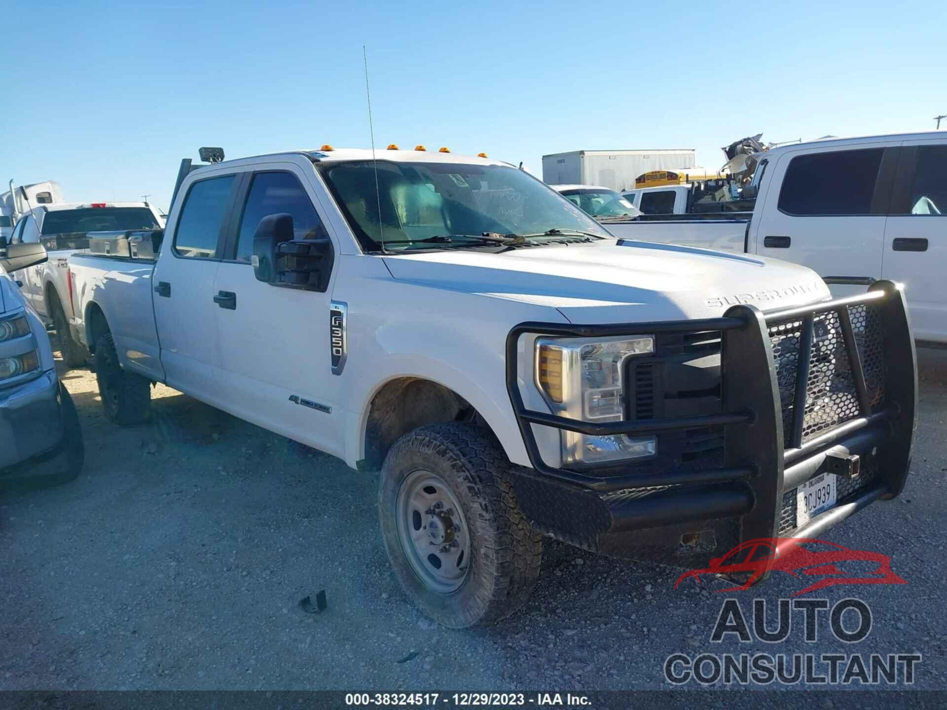 FORD F-350 2018 - 1FT8W3BT5JEC94414