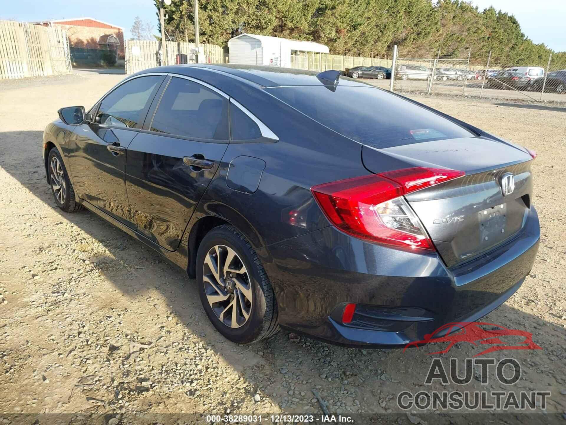 HONDA CIVIC 2018 - 2HGFC2F78JH570280