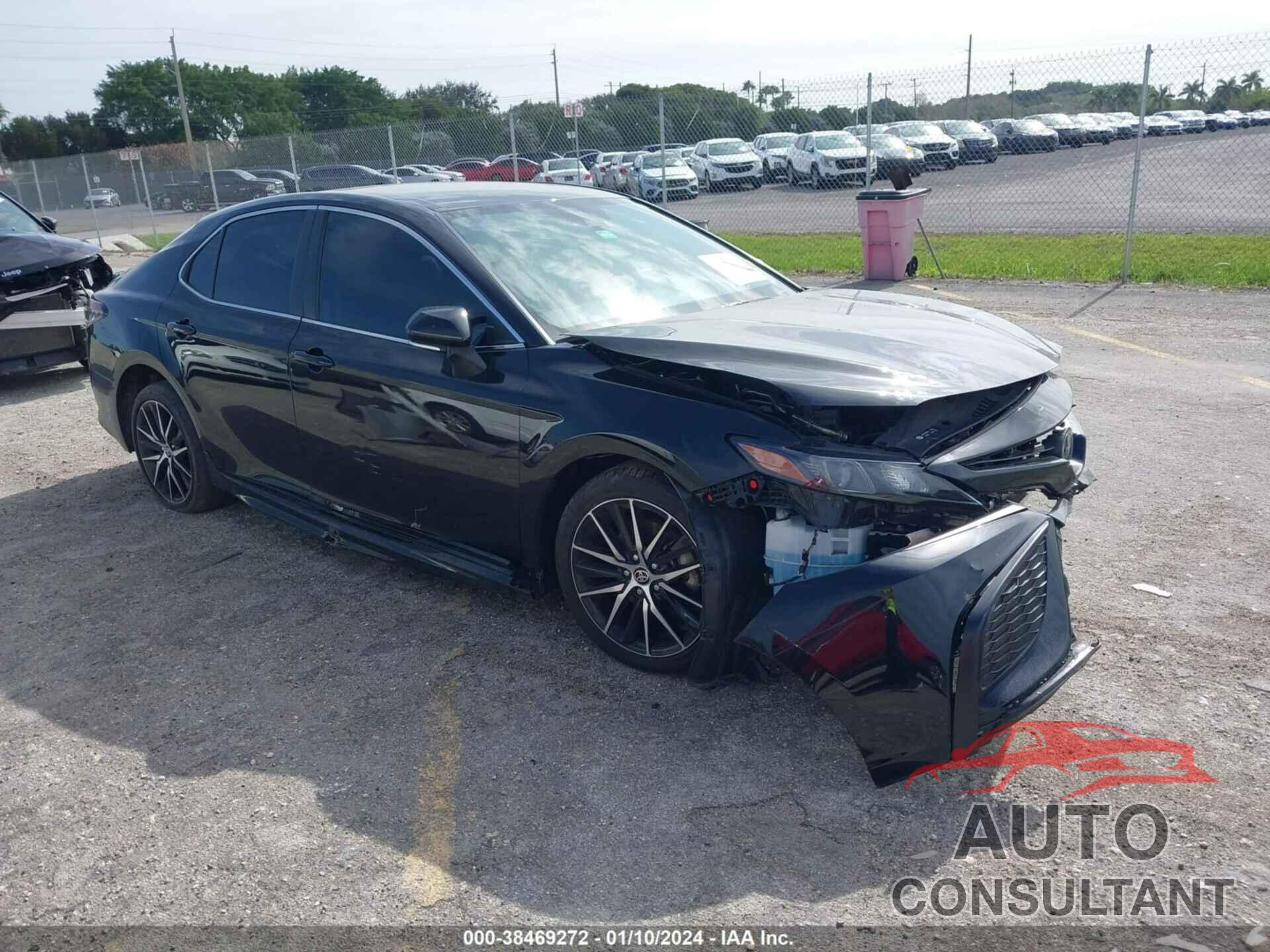 TOYOTA CAMRY 2022 - 4T1G11AK5NU499326