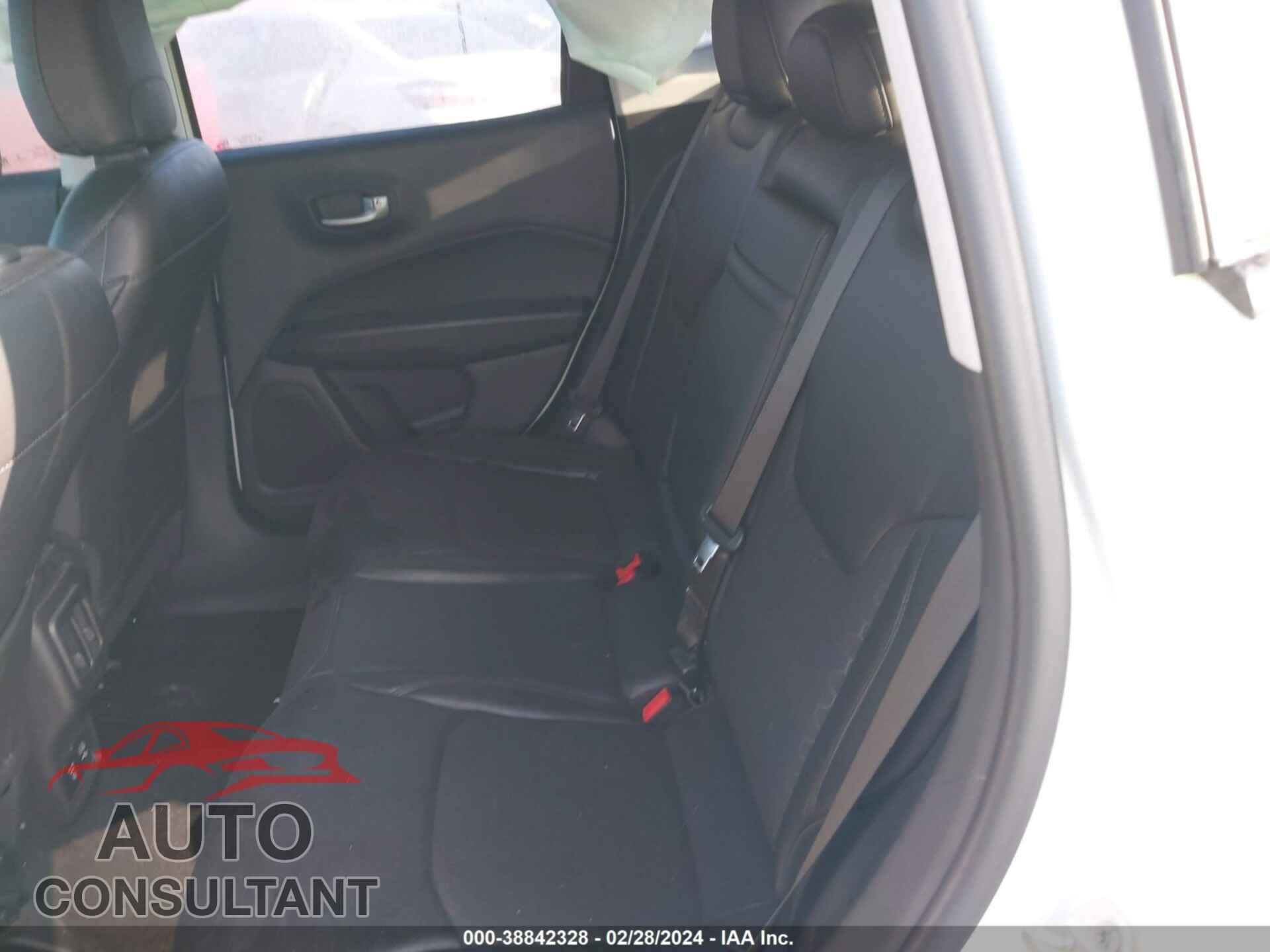 JEEP COMPASS 2018 - 3C4NJCBB5JT471262
