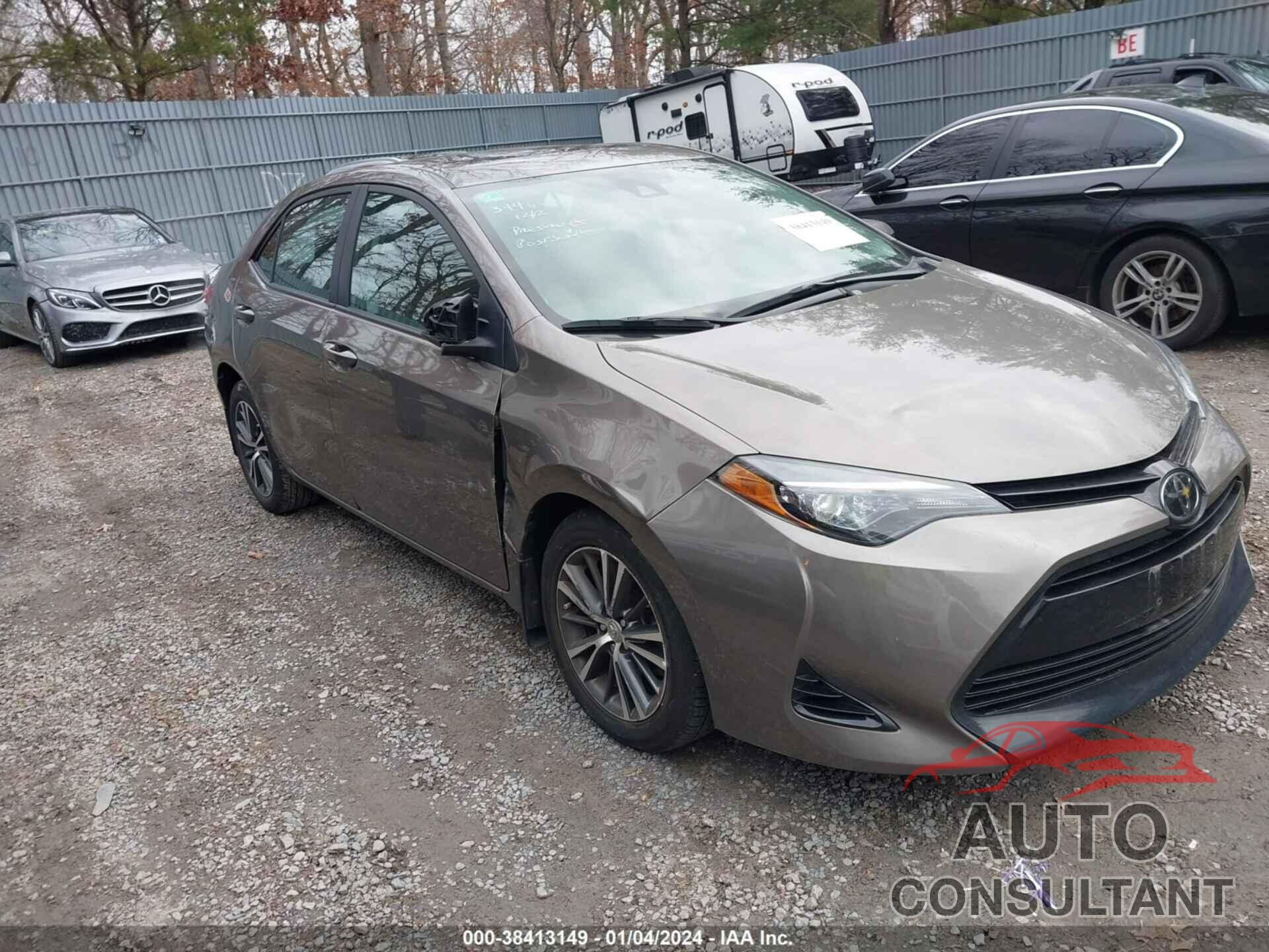 TOYOTA COROLLA 2018 - 2T1BURHEXJC970348