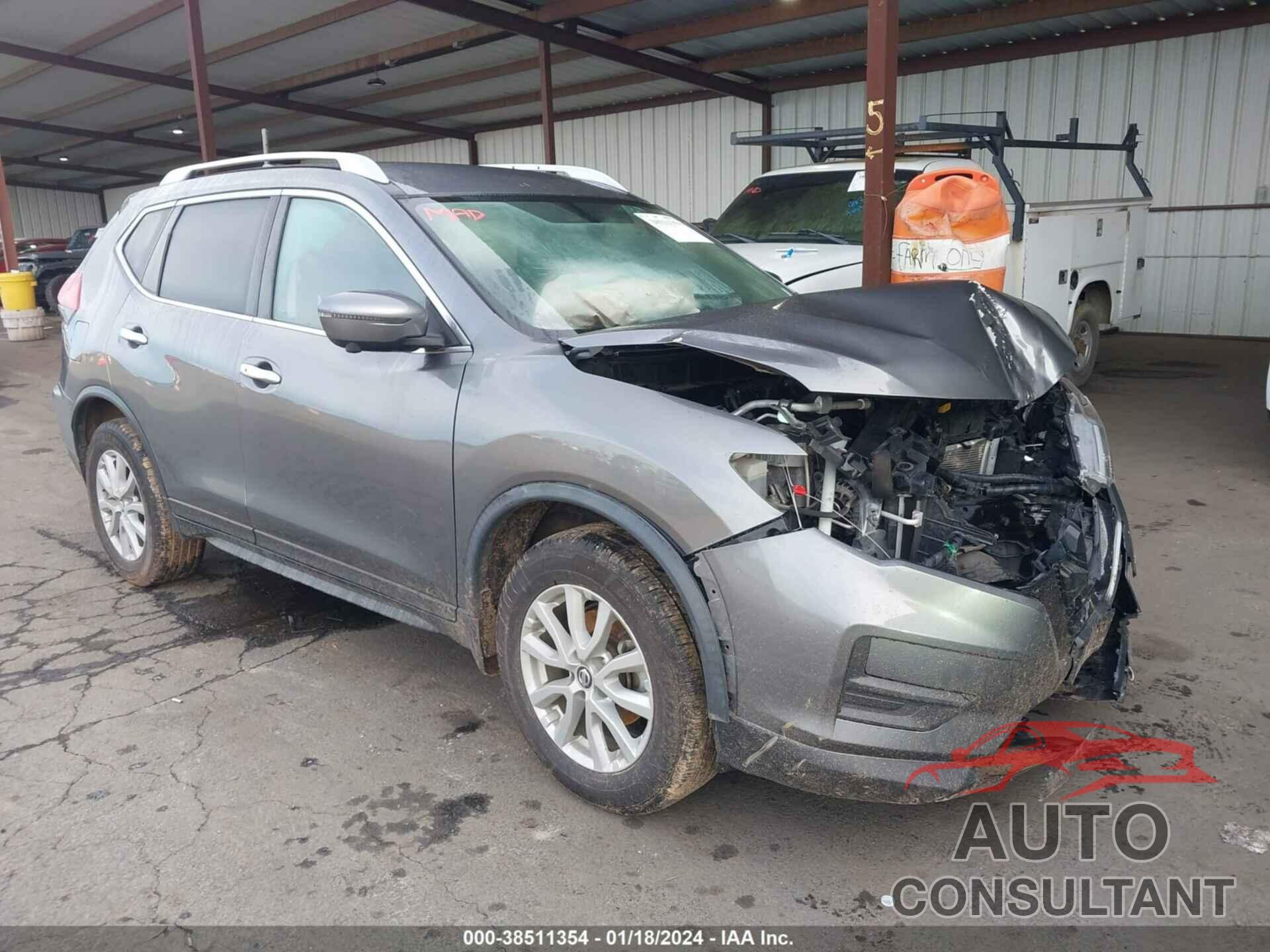 NISSAN ROGUE 2018 - JN8AT2MV2JW302146