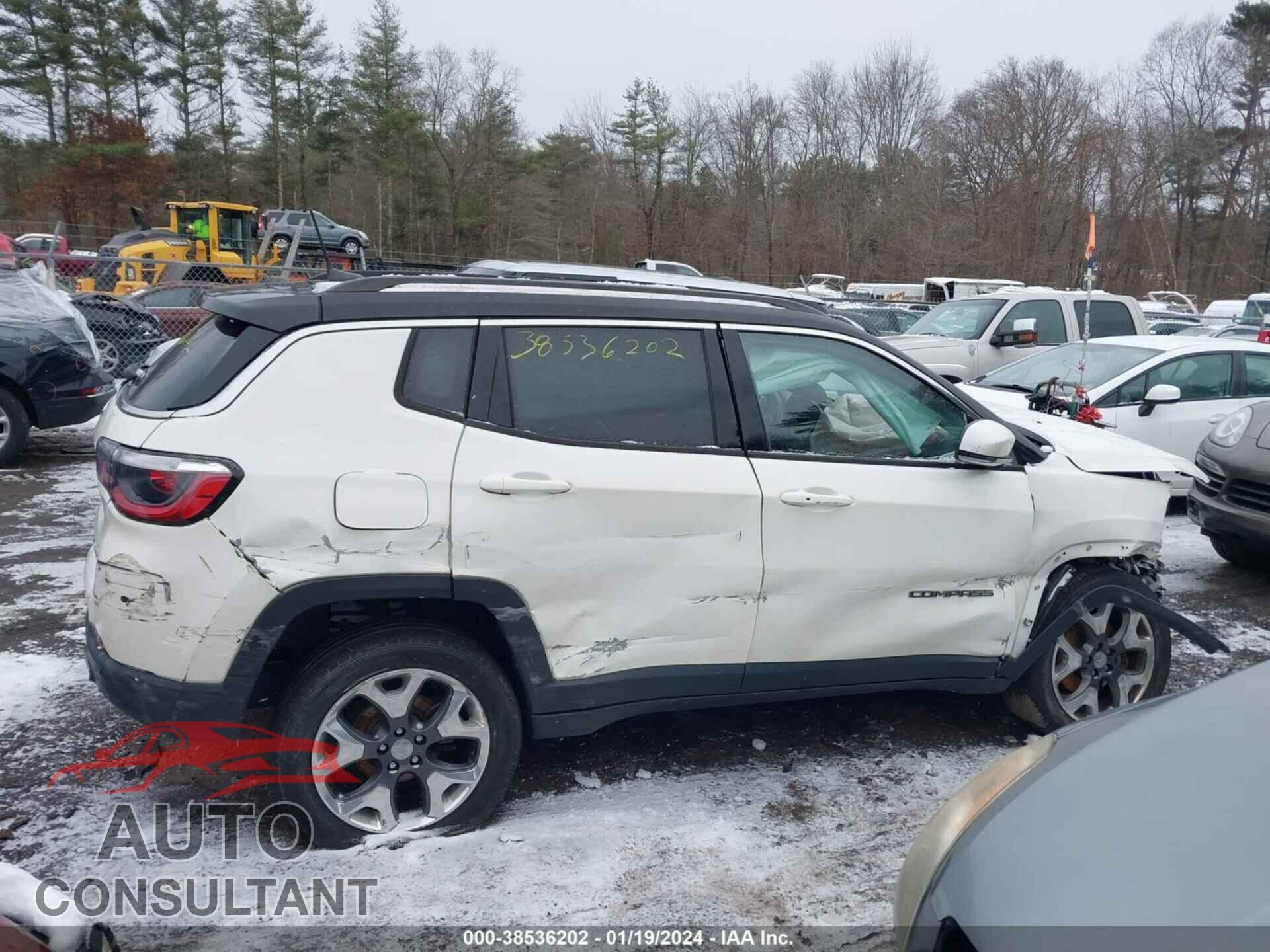 JEEP COMPASS 2018 - 3C4NJDCB1JT264081