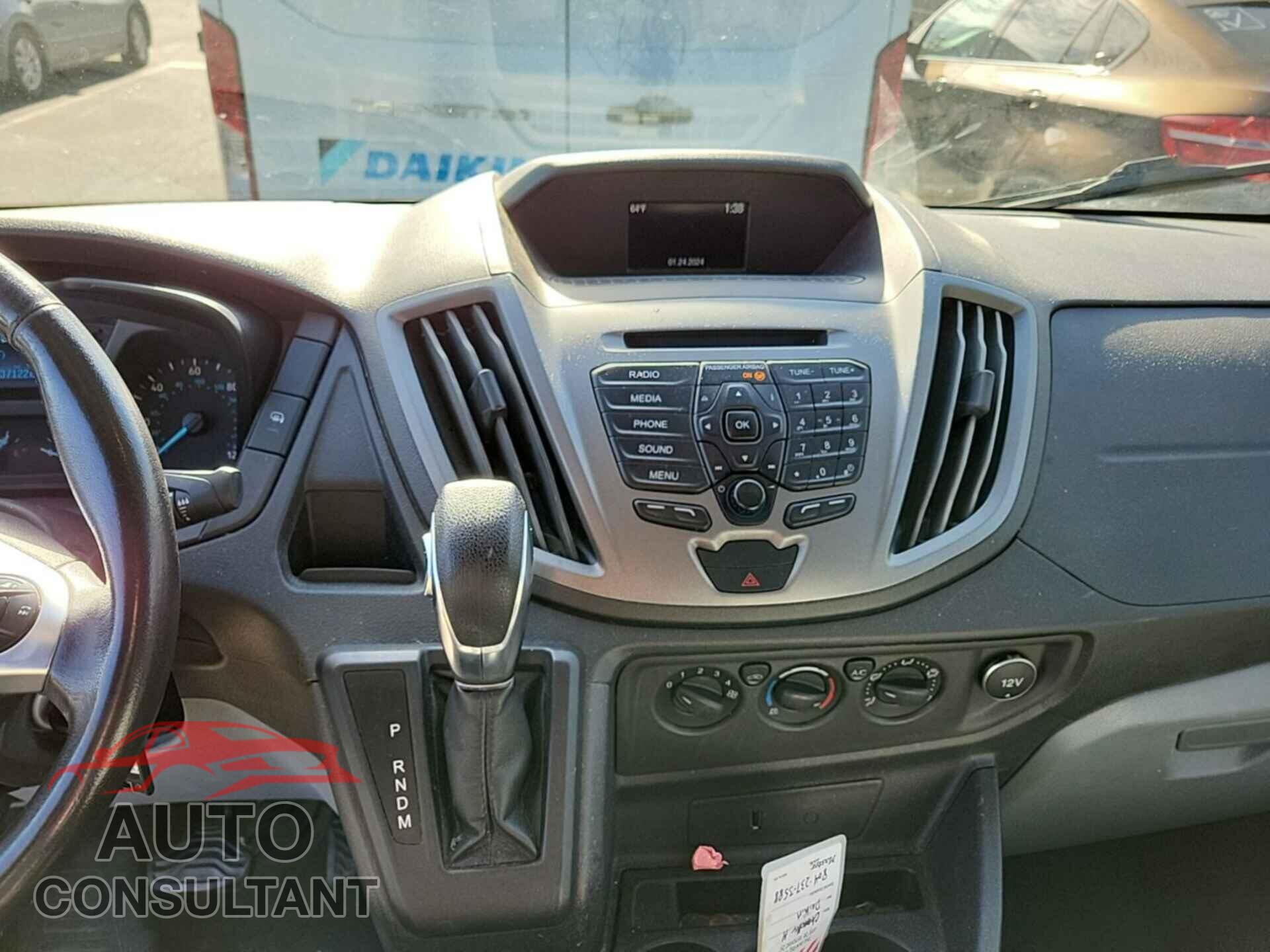 FORD TRANSIT 2017 - 1FTYR1DM0HKB48760