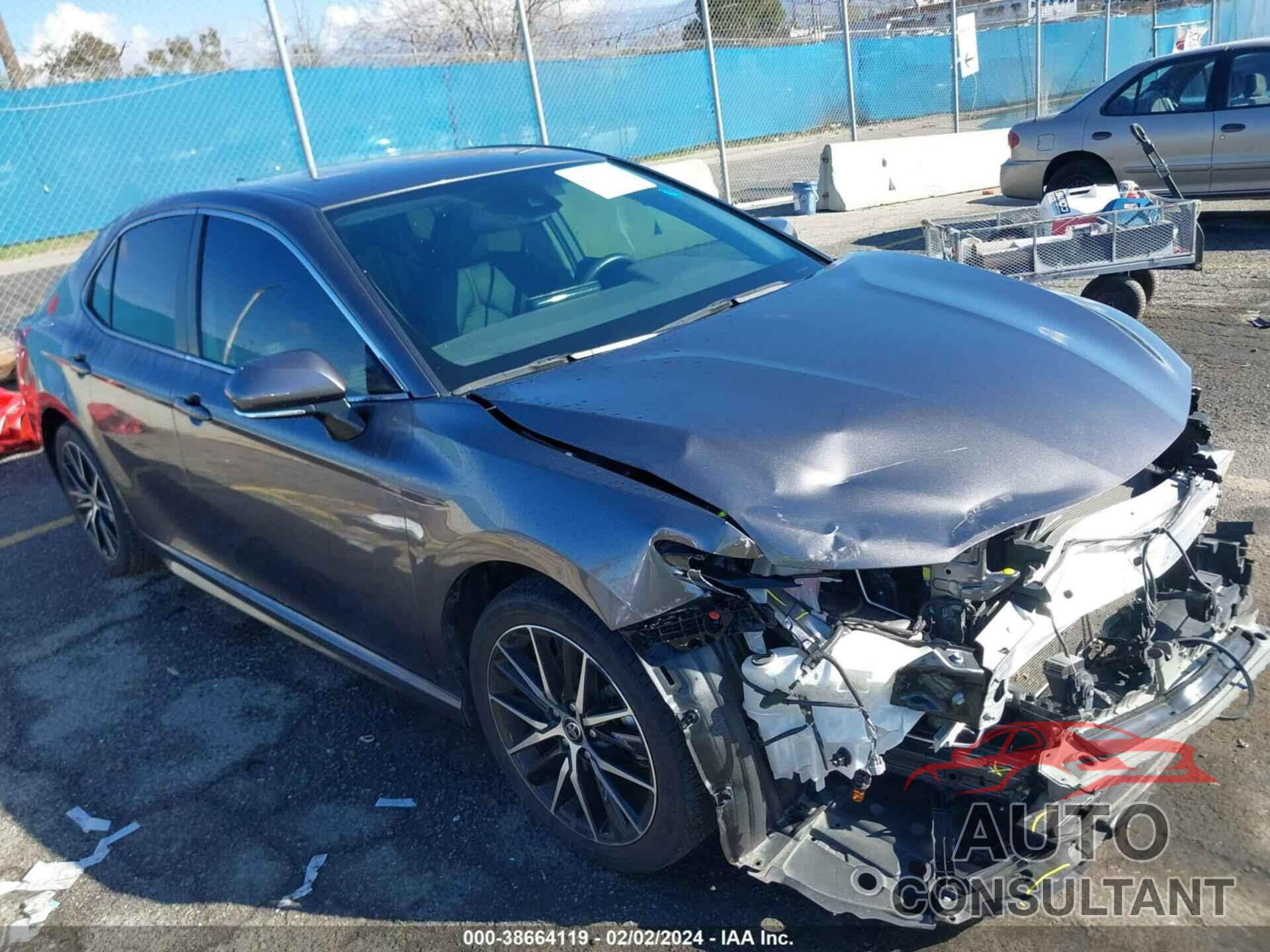 TOYOTA CAMRY 2021 - 4T1T11BK4MU046567