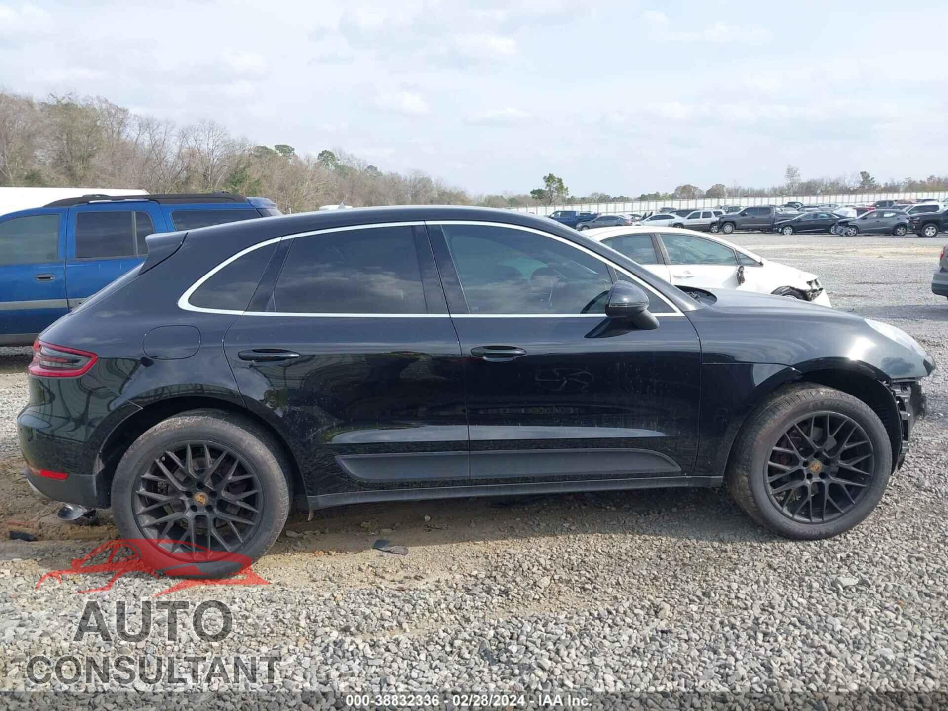 PORSCHE MACAN 2016 - WP1AB2A51GLB41719