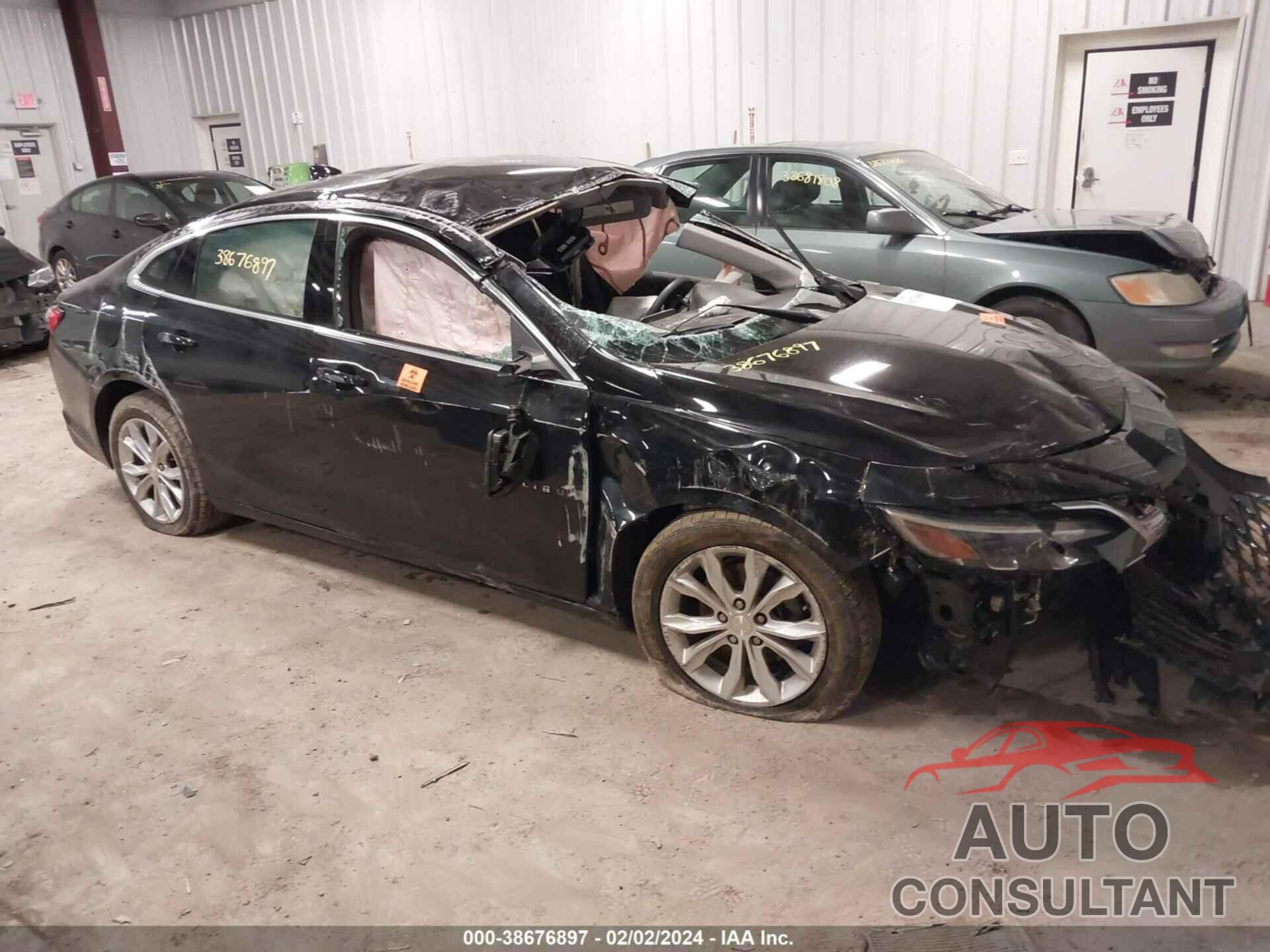 CHEVROLET MALIBU 2021 - 1G1ZD5ST0MF007526