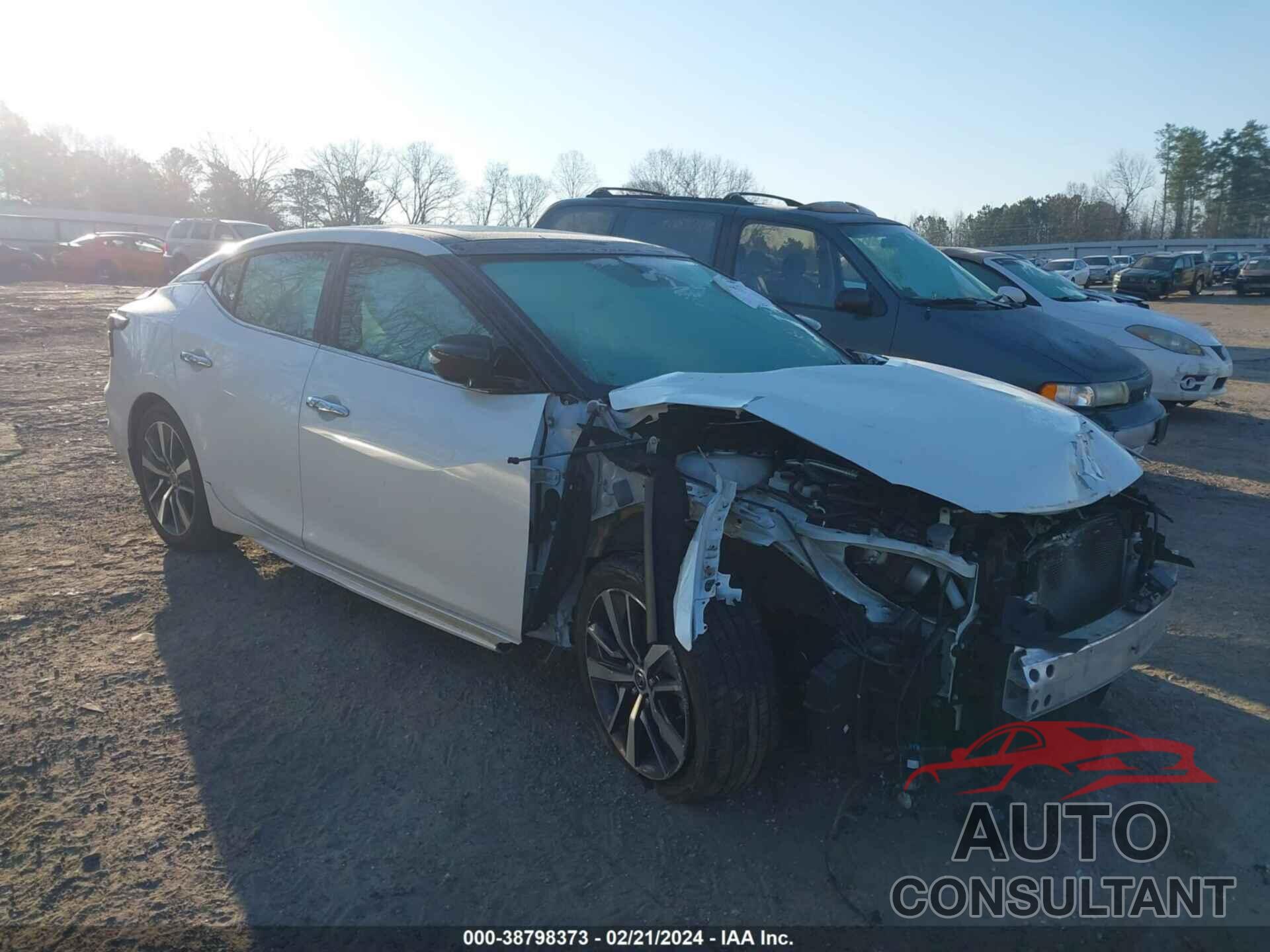 NISSAN MAXIMA 2019 - 1N4AA6AVXKC366912