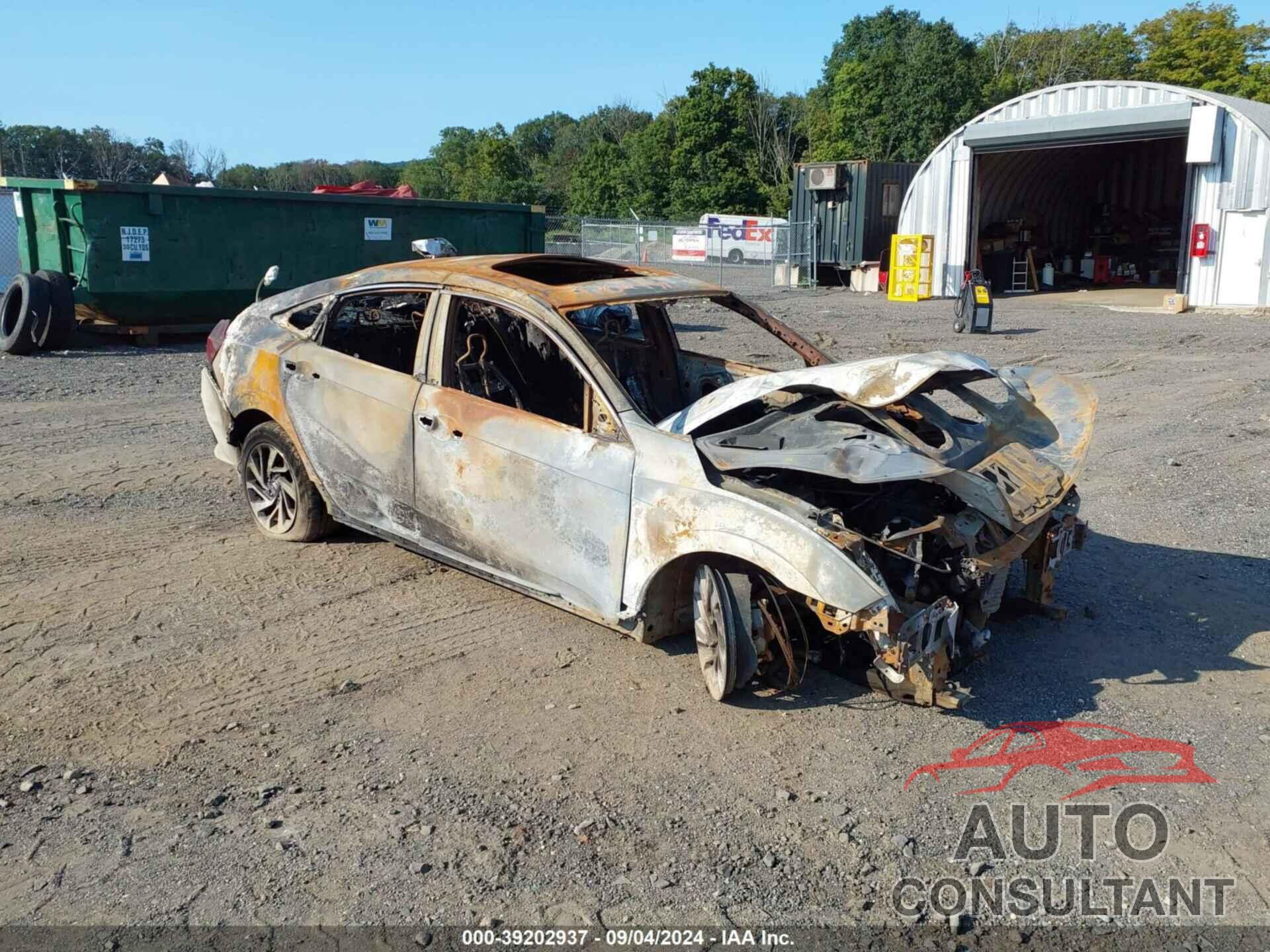 HONDA CIVIC 2018 - 2HGFC2F75JH550424