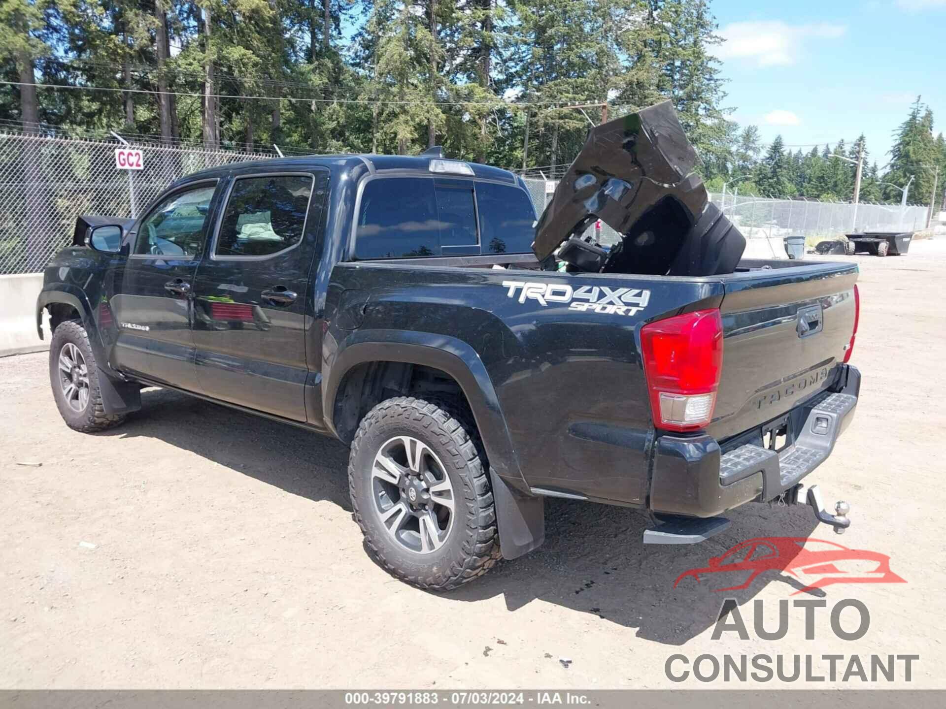 TOYOTA TACOMA 2017 - 5TFCZ5AN0HX110611