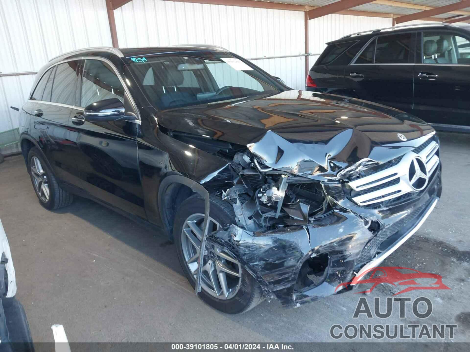 MERCEDES-BENZ GLC 300 2018 - WDC0G4KB9JV069480