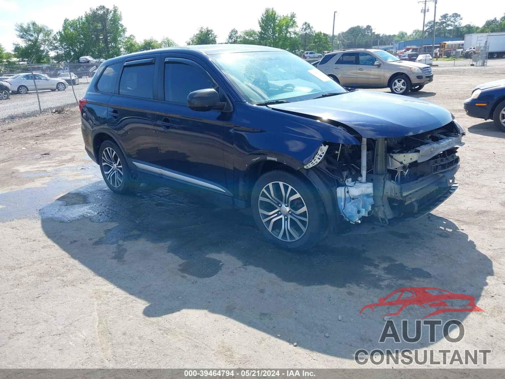 MITSUBISHI OUTLANDER 2018 - JA4AD2A33JZ054929