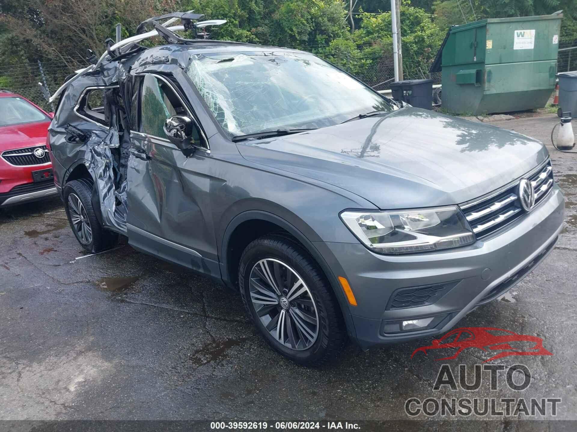 VOLKSWAGEN TIGUAN 2018 - 3VV3B7AX7JM059218