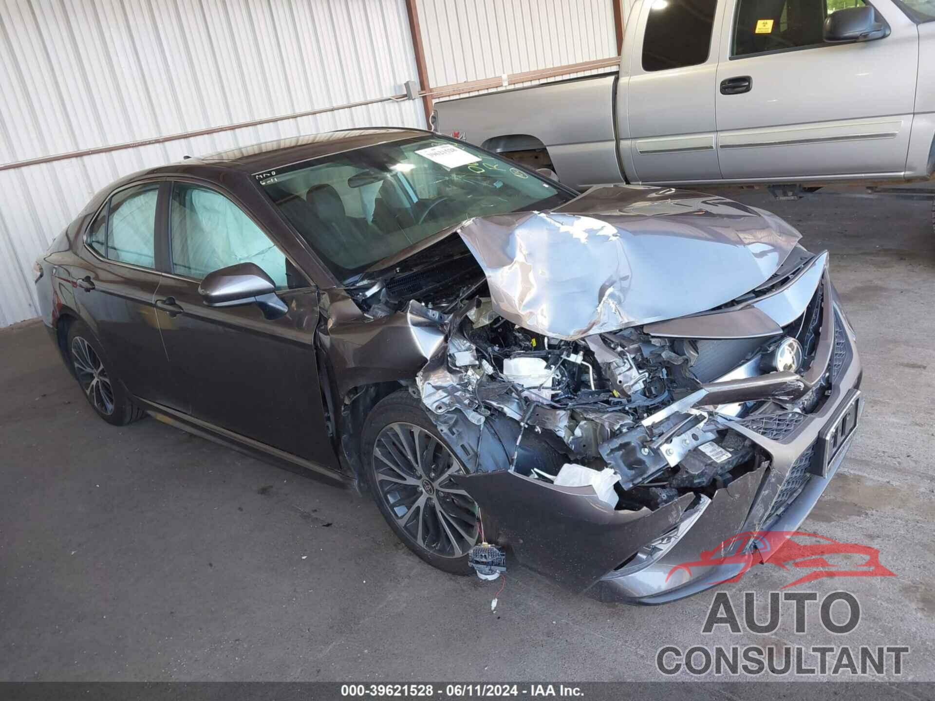 TOYOTA CAMRY 2020 - 4T1G11AK1LU991963