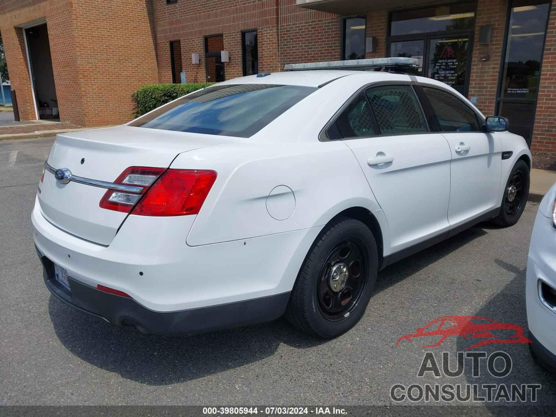 FORD POLICE INTERCEPTOR 2017 - 1FAHP2L82HG103358