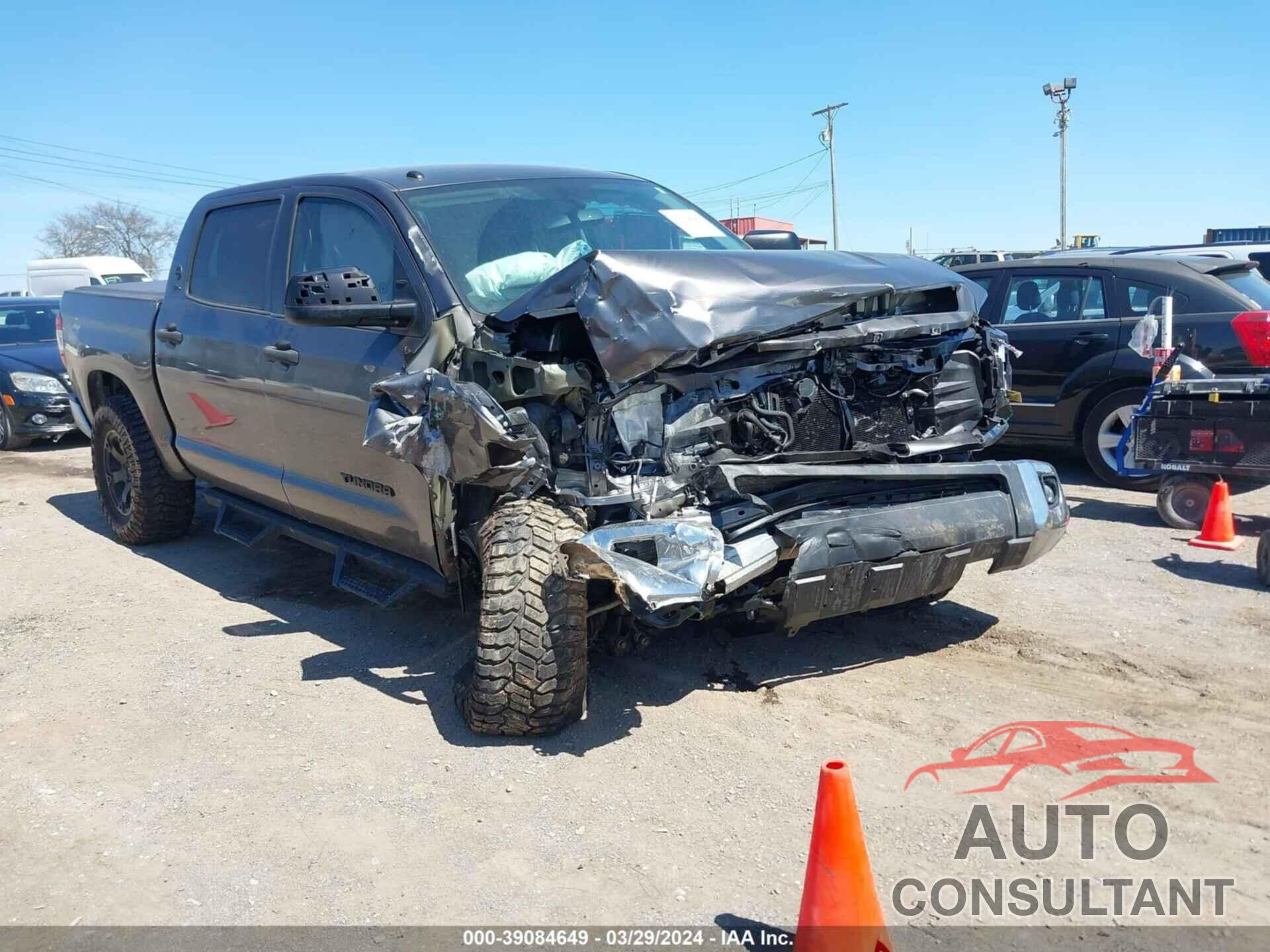 TOYOTA TUNDRA 2016 - 5TFDW5F16GX576688