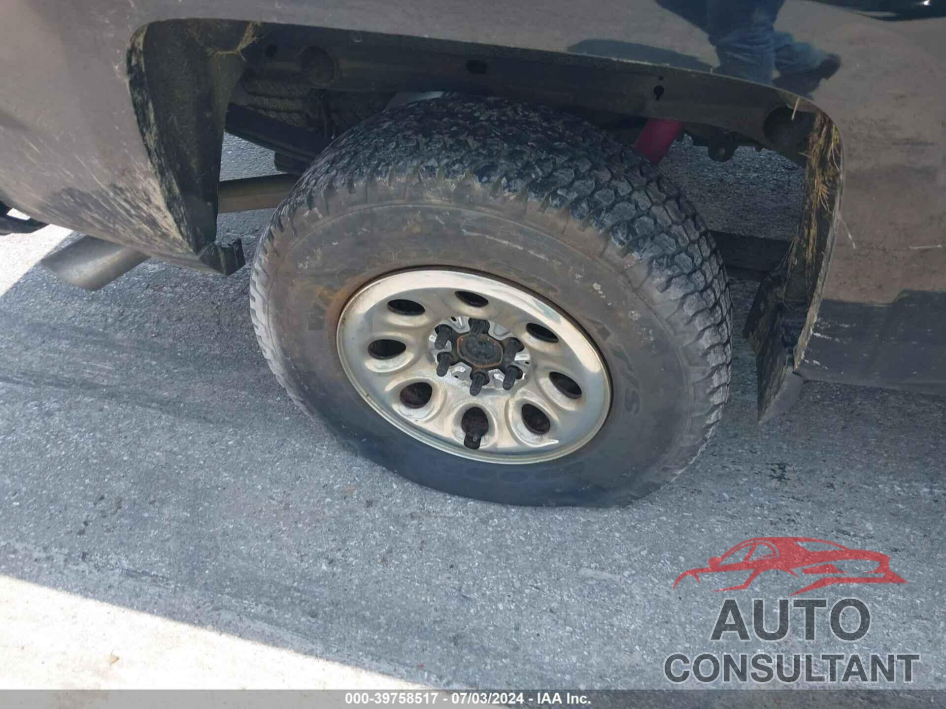 CHEVROLET SILVERADO 1500 2017 - 3GCUKREC2HG100868