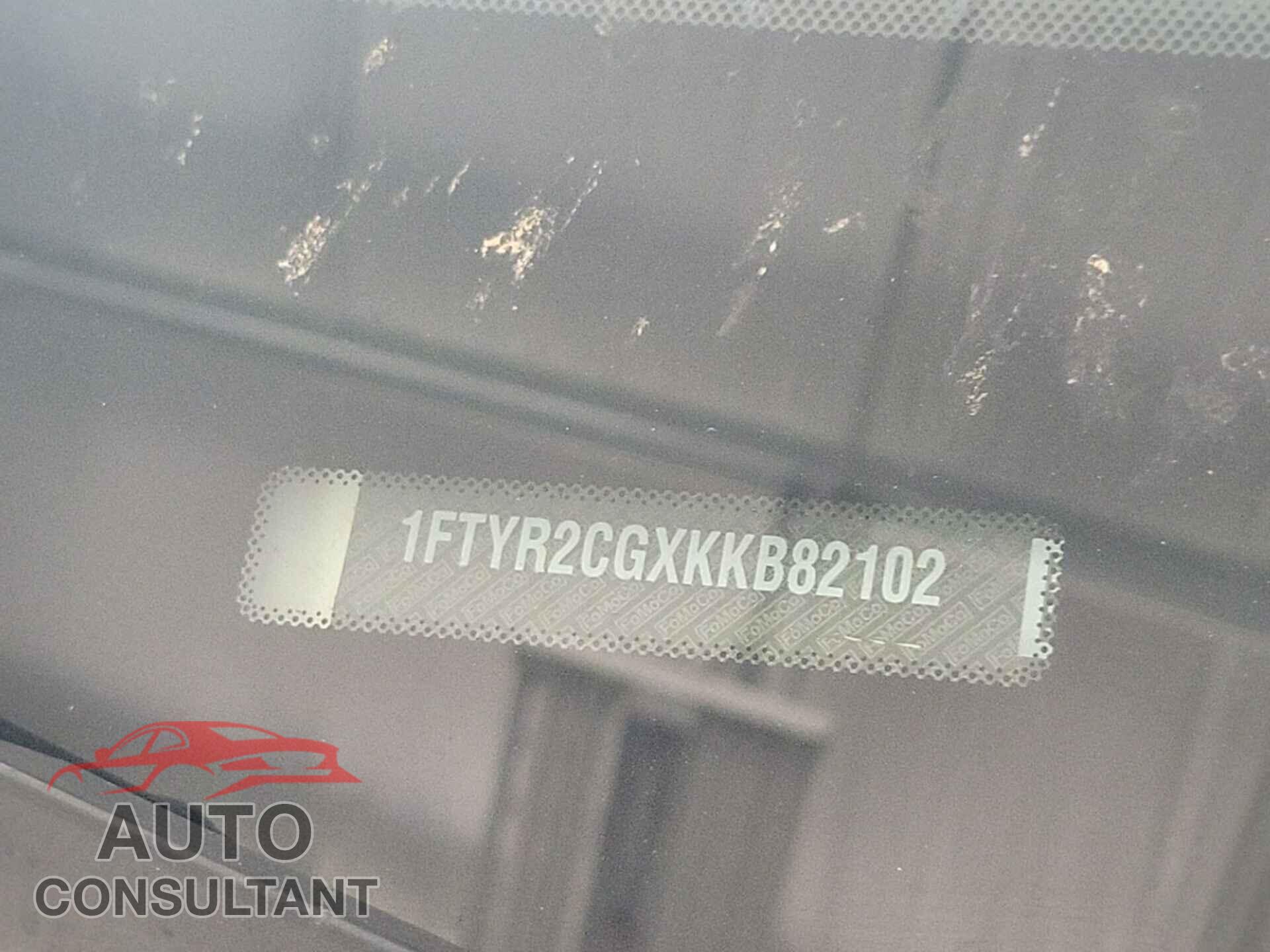FORD TRANSIT 2019 - 1FTYR2CGXKKB82102