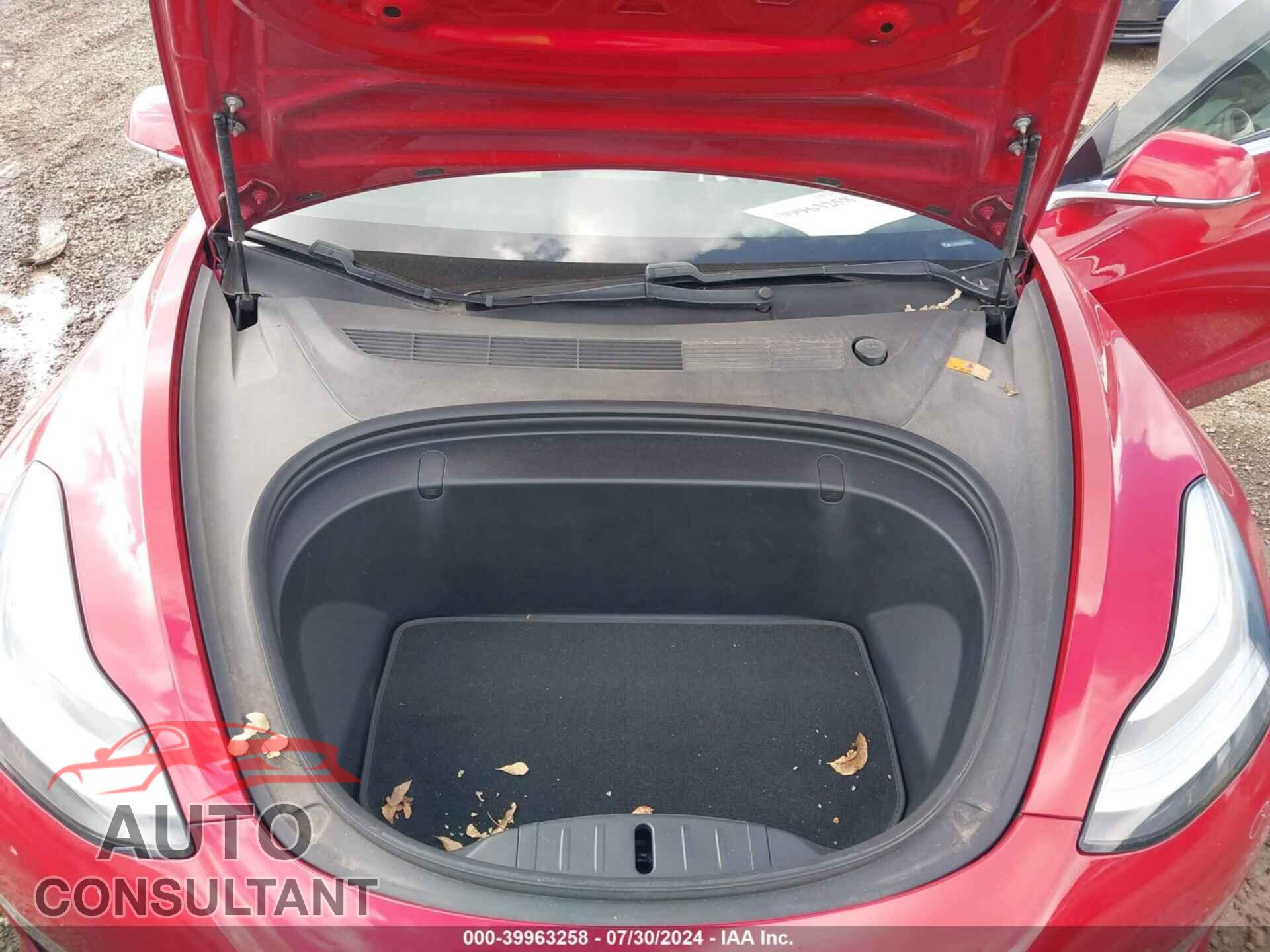 TESLA MODEL 3 2018 - 5YJ3E1EBXJF099718