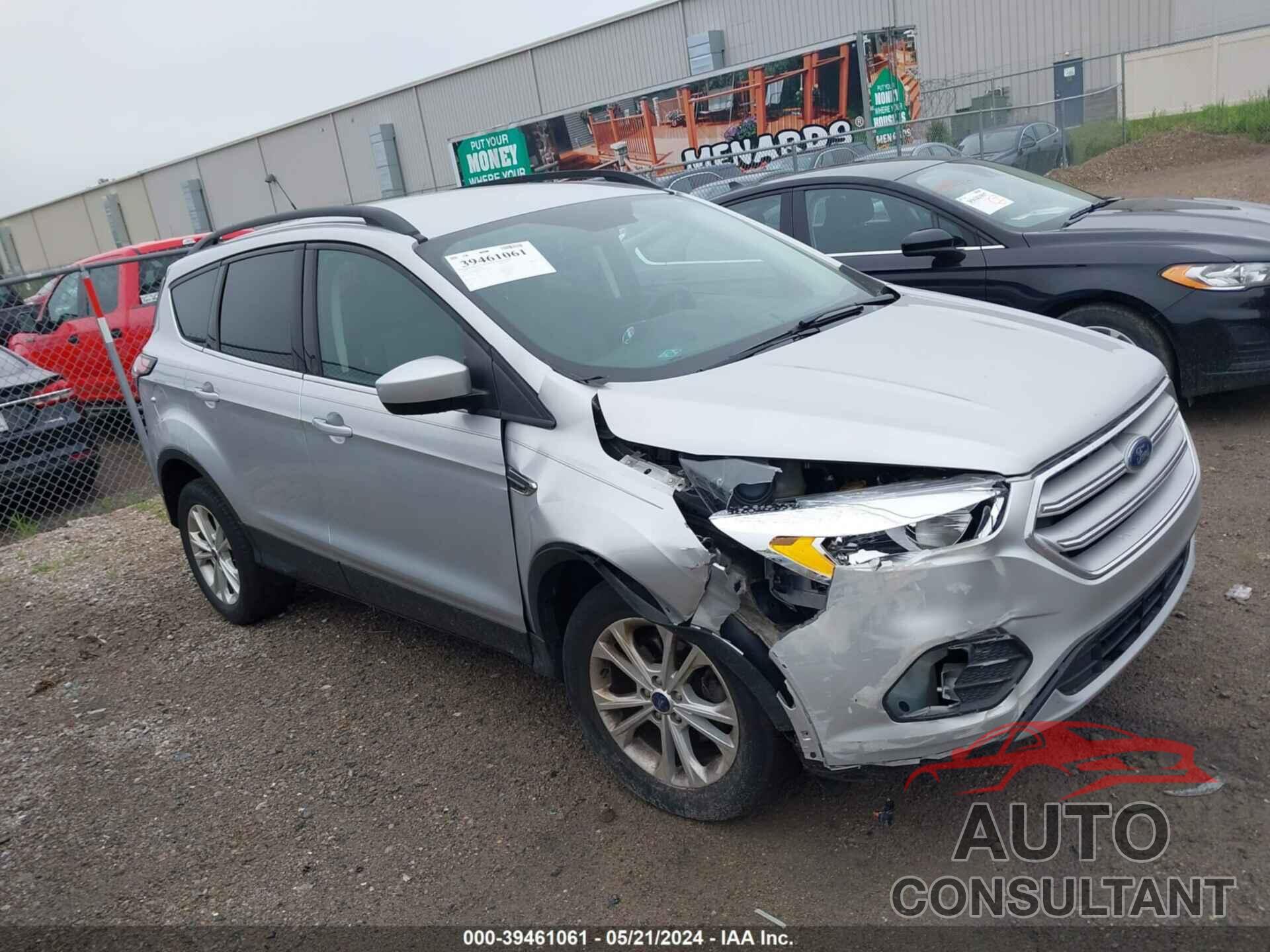 FORD ESCAPE 2018 - 1FMCU0GD4JUC32911