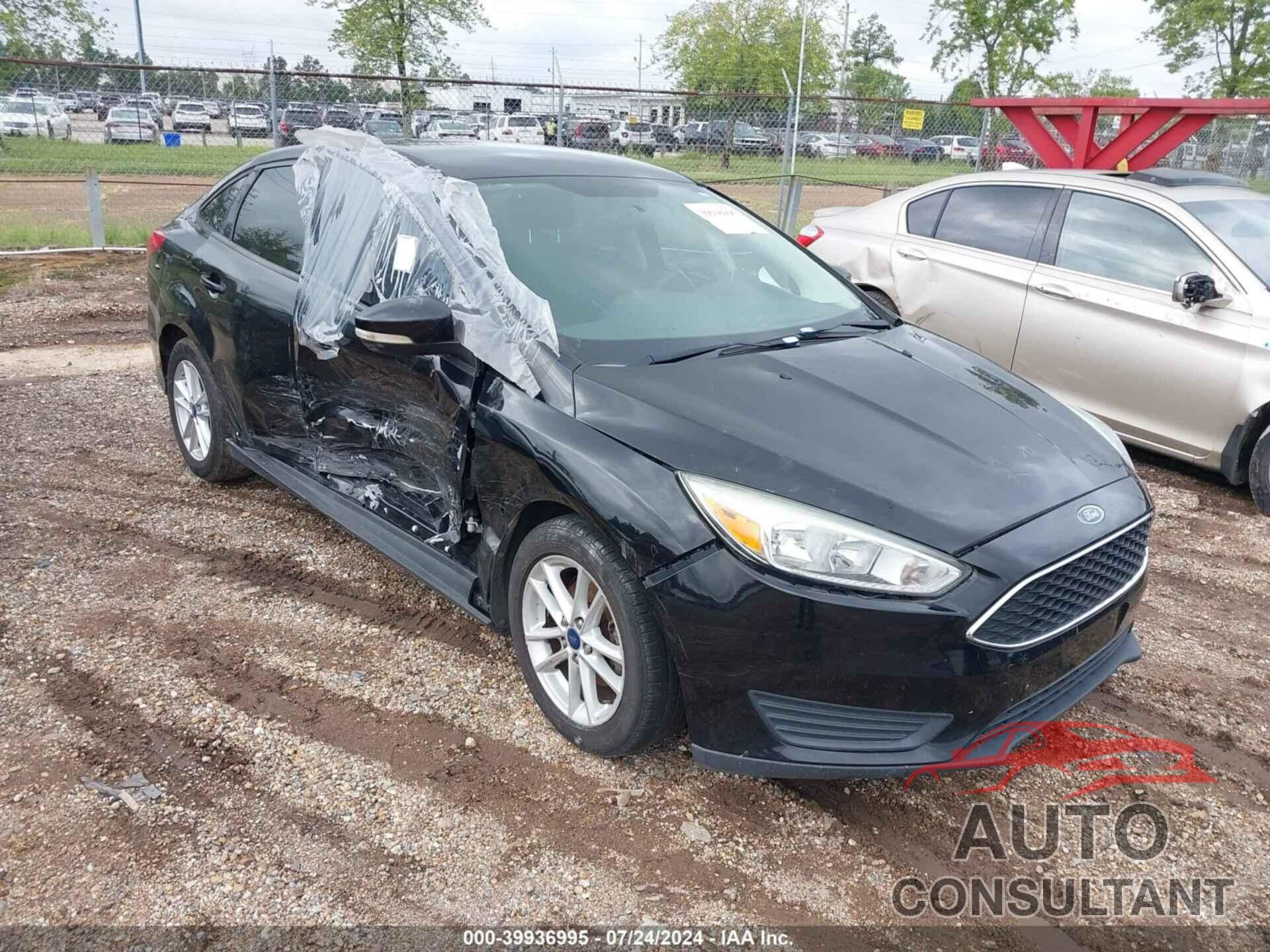 FORD FOCUS 2017 - 1FADP3F21HL210338