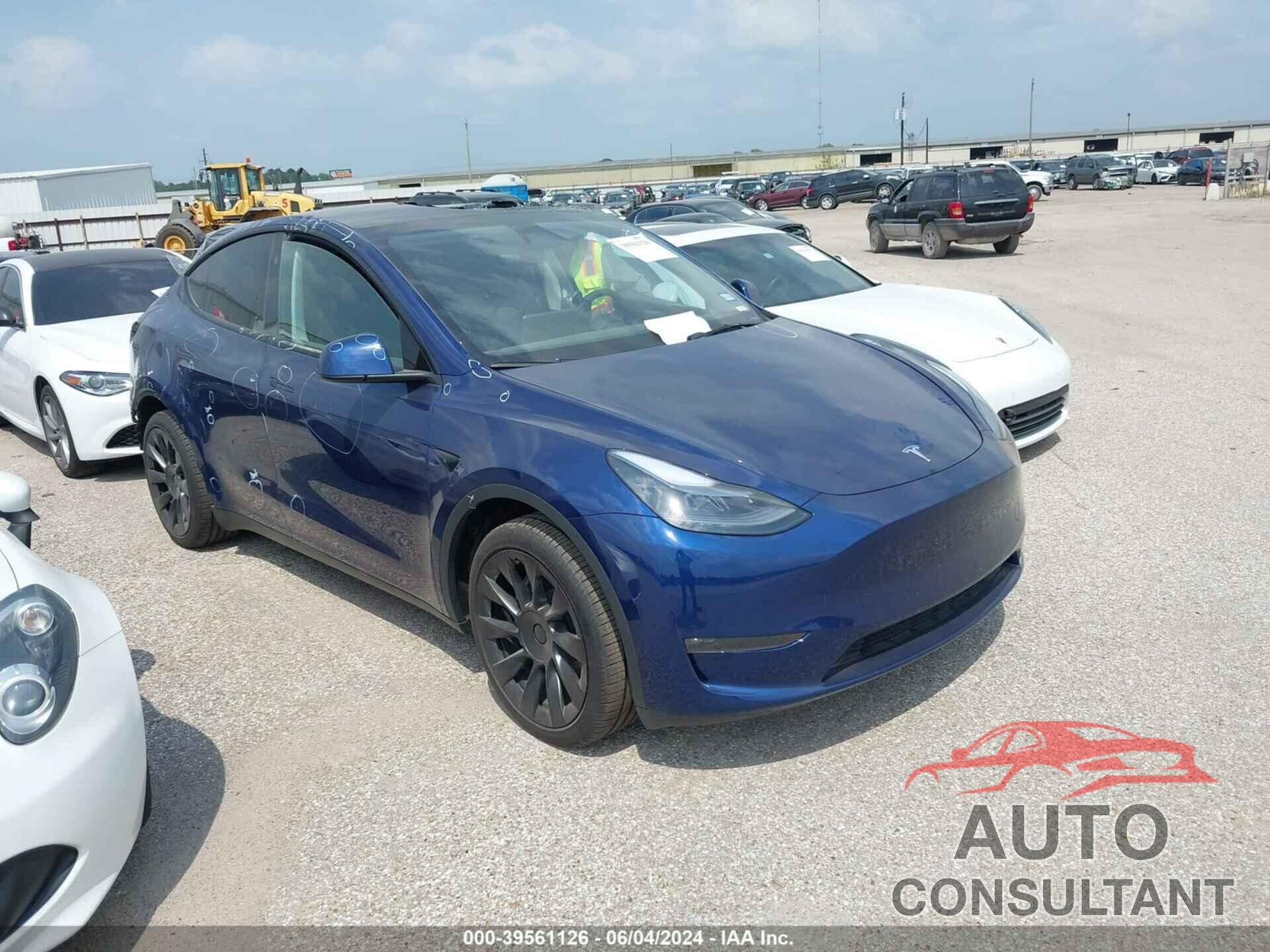 TESLA MODEL Y 2024 - 7SAYGDEE0RA266434