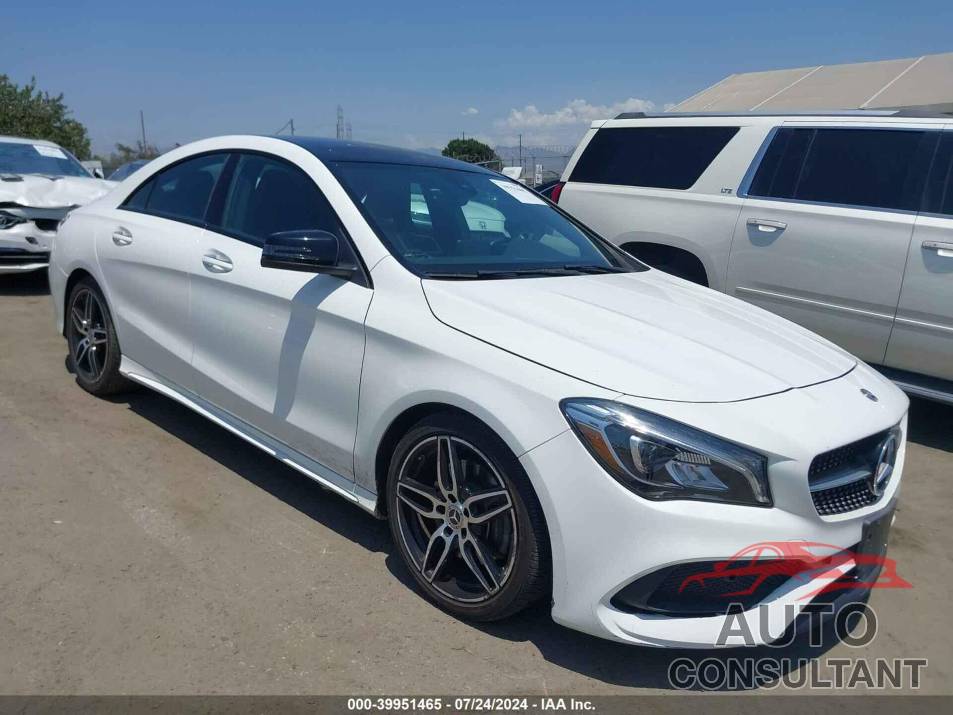 MERCEDES-BENZ CLA 250 2019 - WDDSJ4EB2KN725960