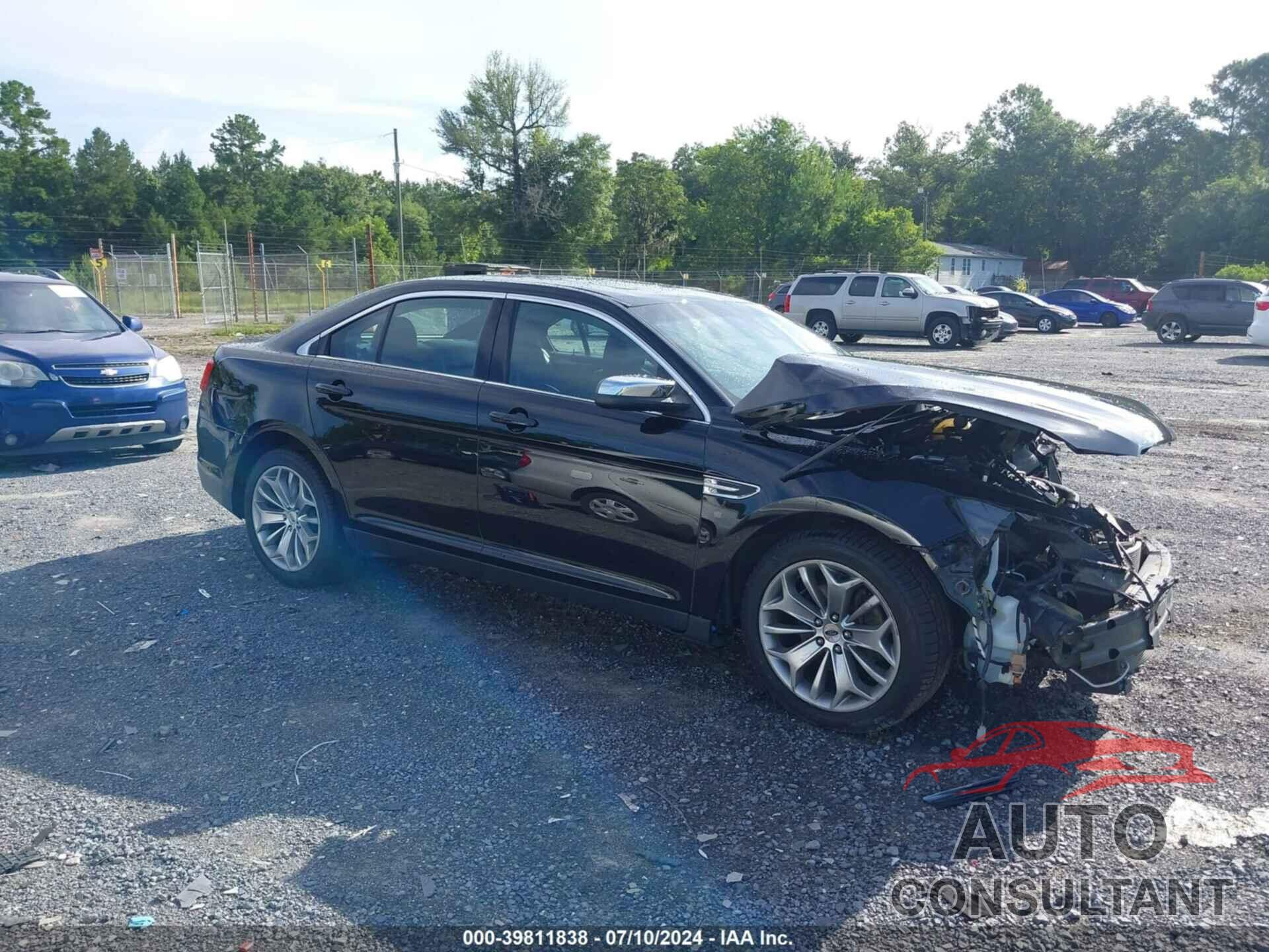 FORD TAURUS 2017 - 1FAHP2F88HG120905