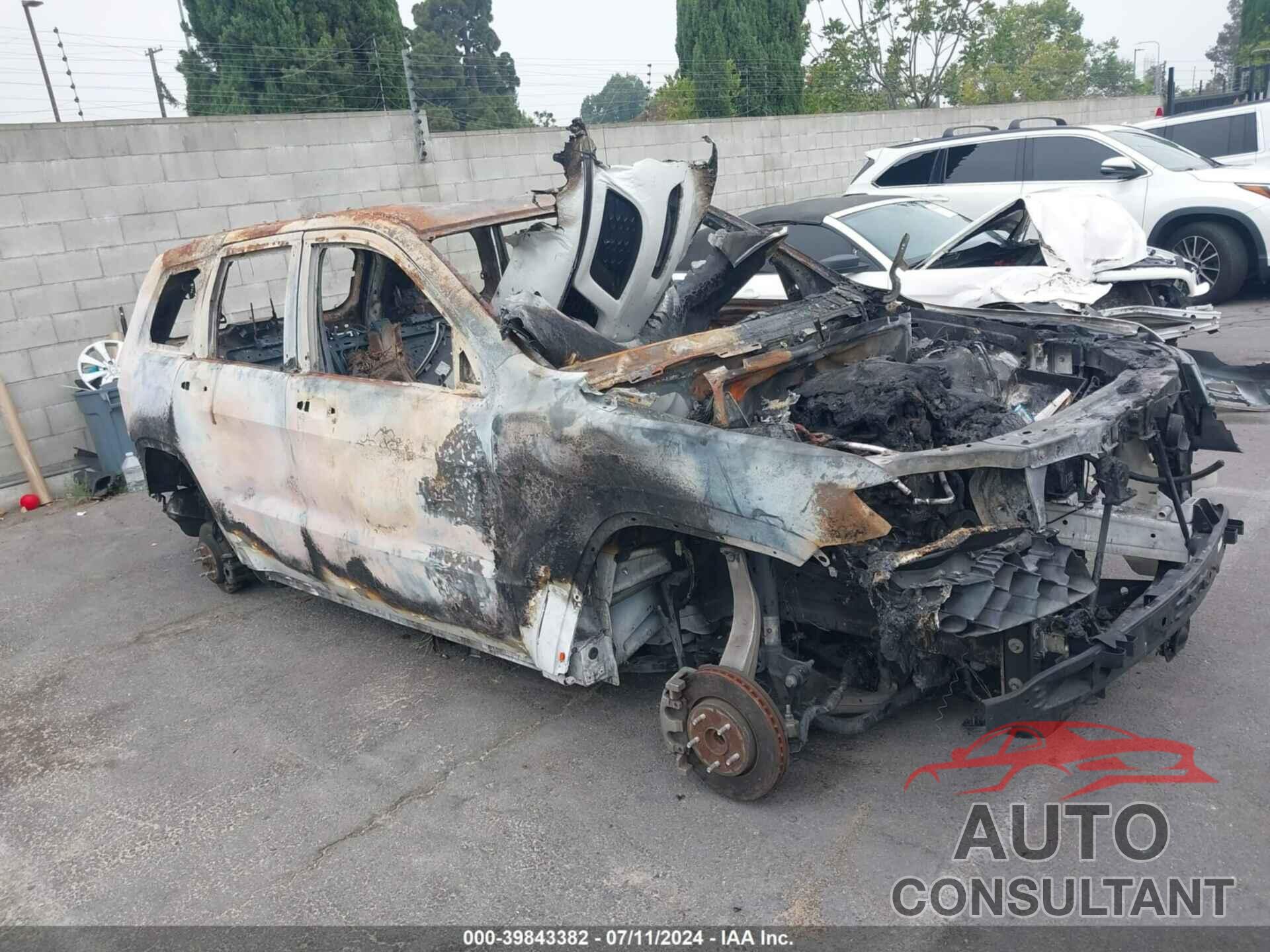 JEEP GRAND CHEROKEE 2018 - 1C4RJECG7JC353507