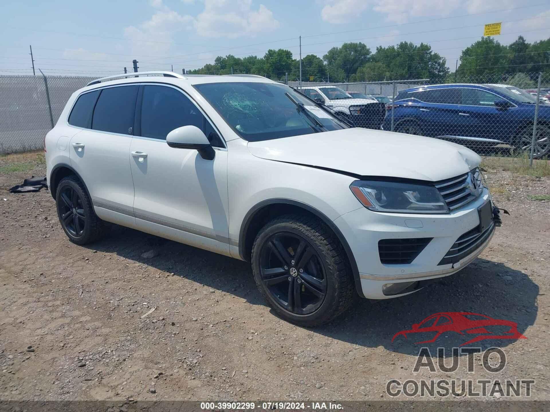 VOLKSWAGEN TOUAREG 2017 - WVGRF7BP3HD001250