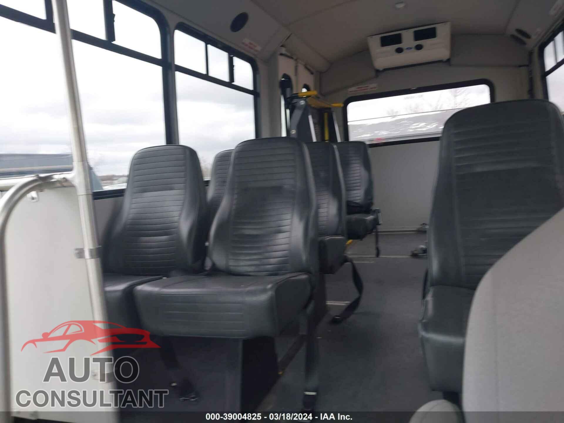 FORD E-350 CUTAWAY 2016 - 1FDEE3FL4GDC36031