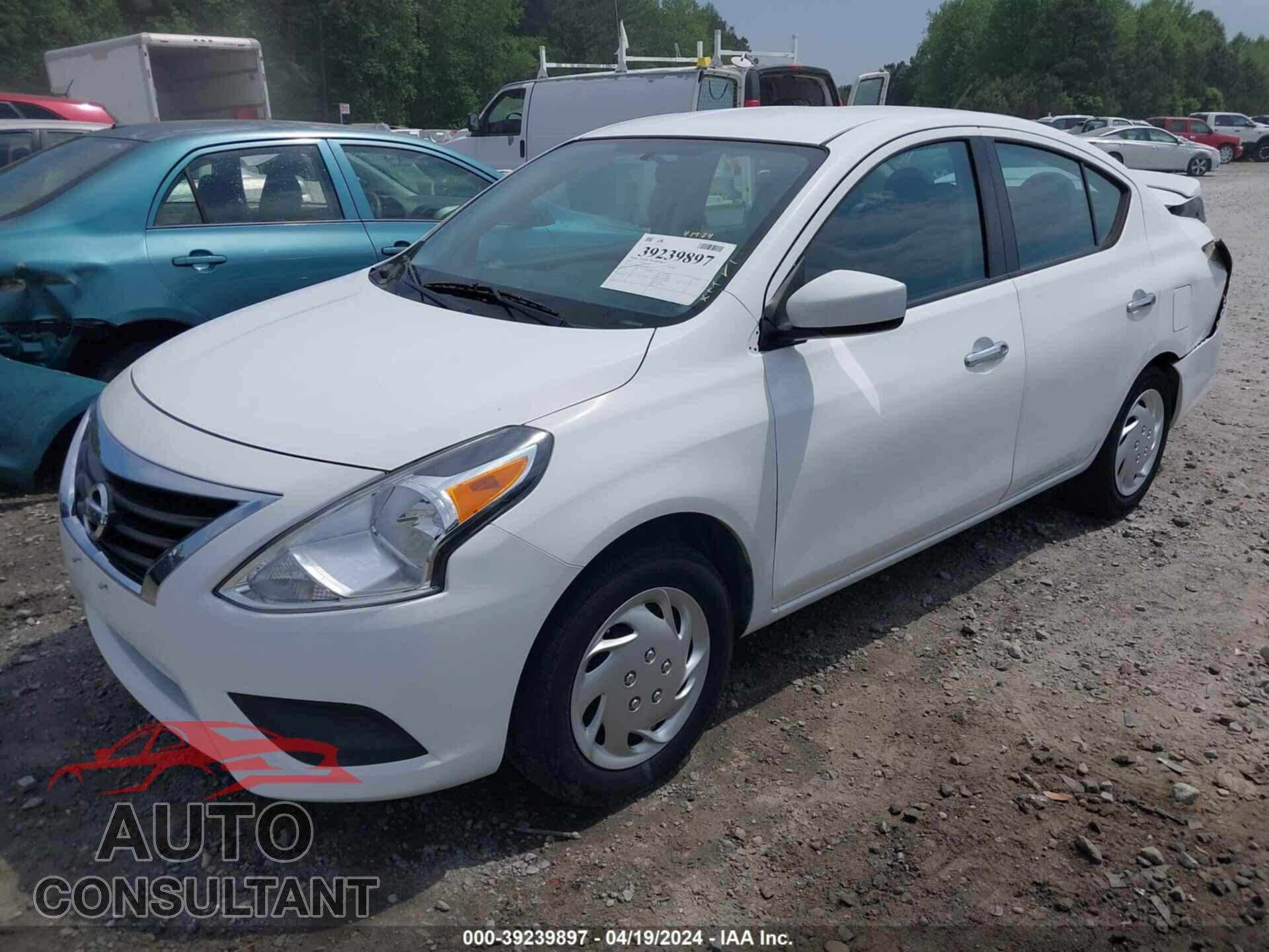 NISSAN VERSA 2017 - 3N1CN7AP1HL878802