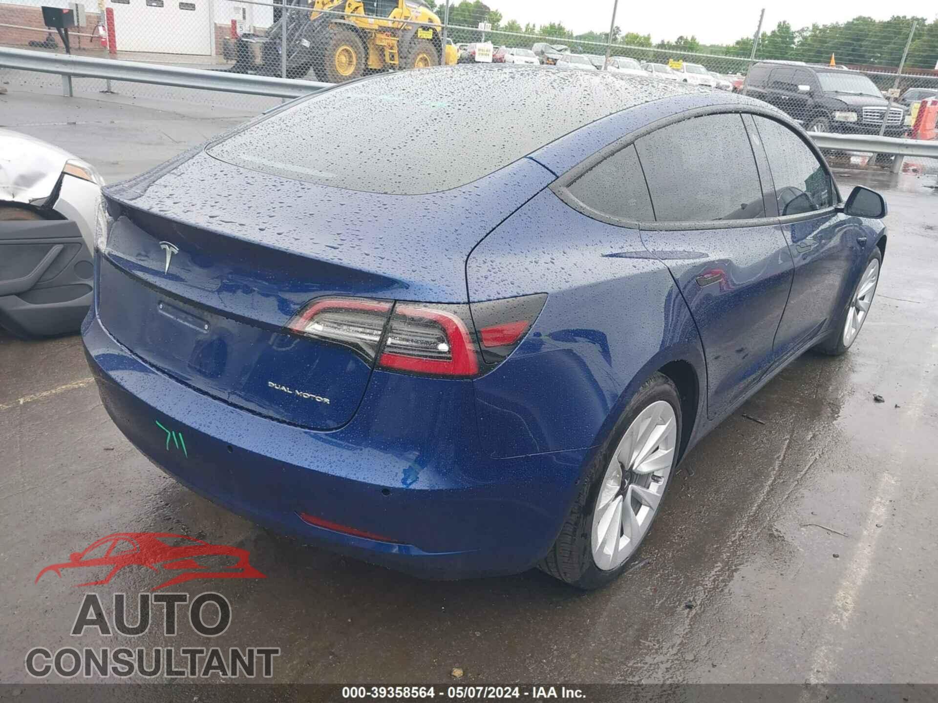 TESLA MODEL 3 2022 - 5YJ3E1EB4NF256200