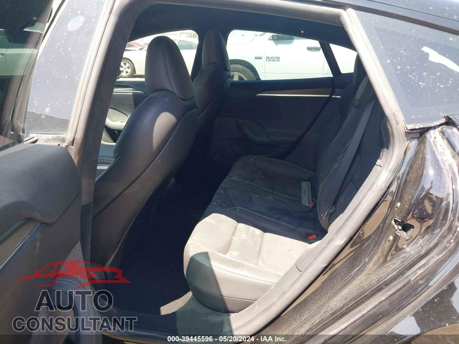 TESLA MODEL S 2022 - 5YJSA1E60NF473219