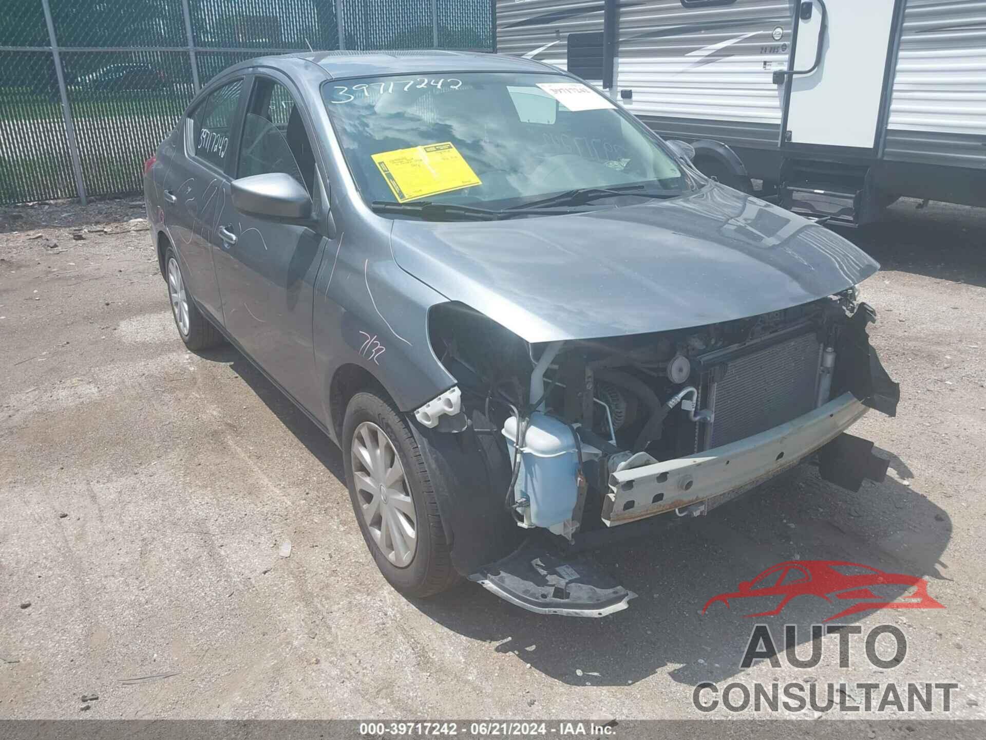 NISSAN VERSA 2018 - 3N1CN7AP9JL803383