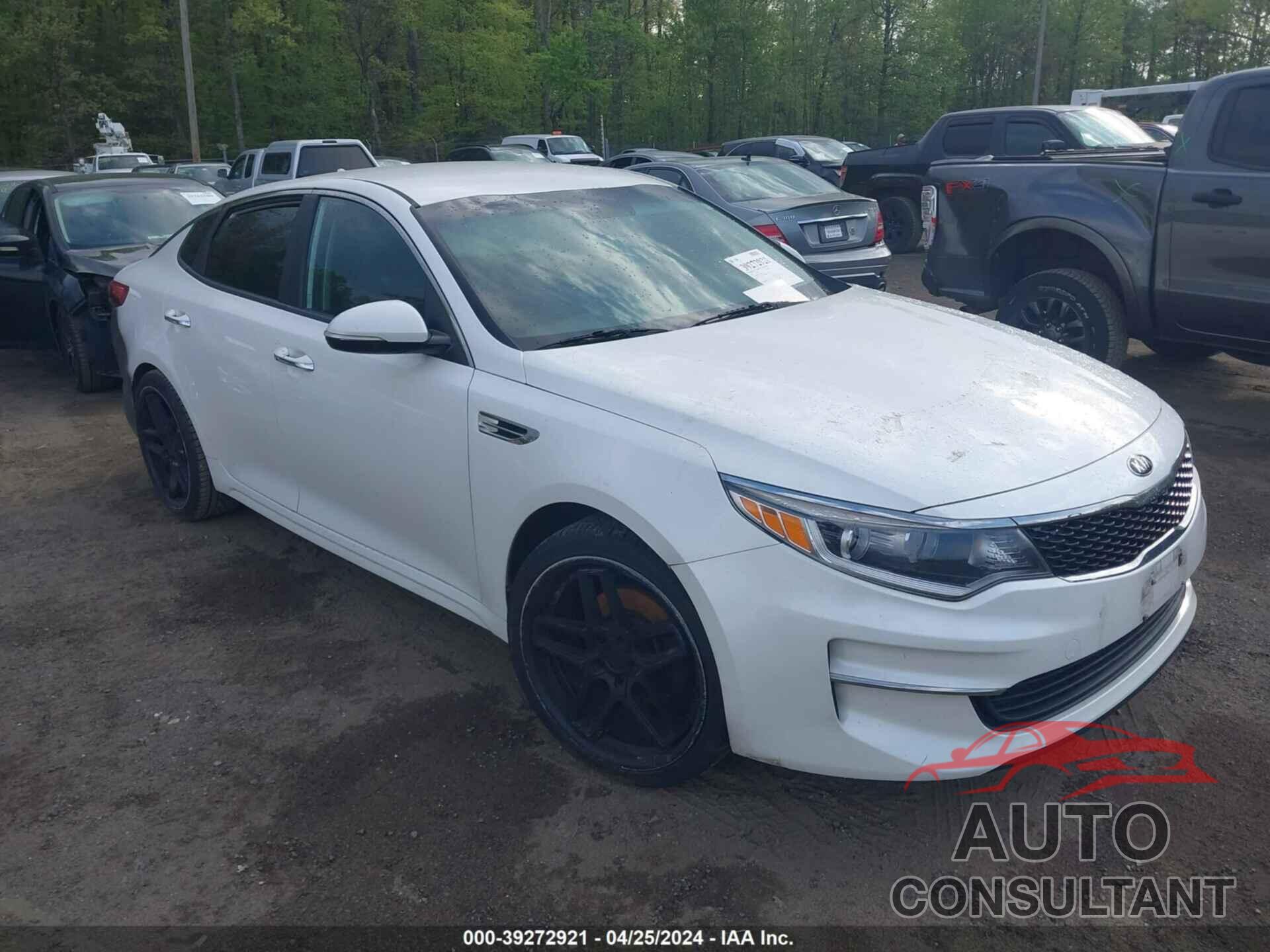 KIA OPTIMA 2016 - KNAGT4L38G5089331