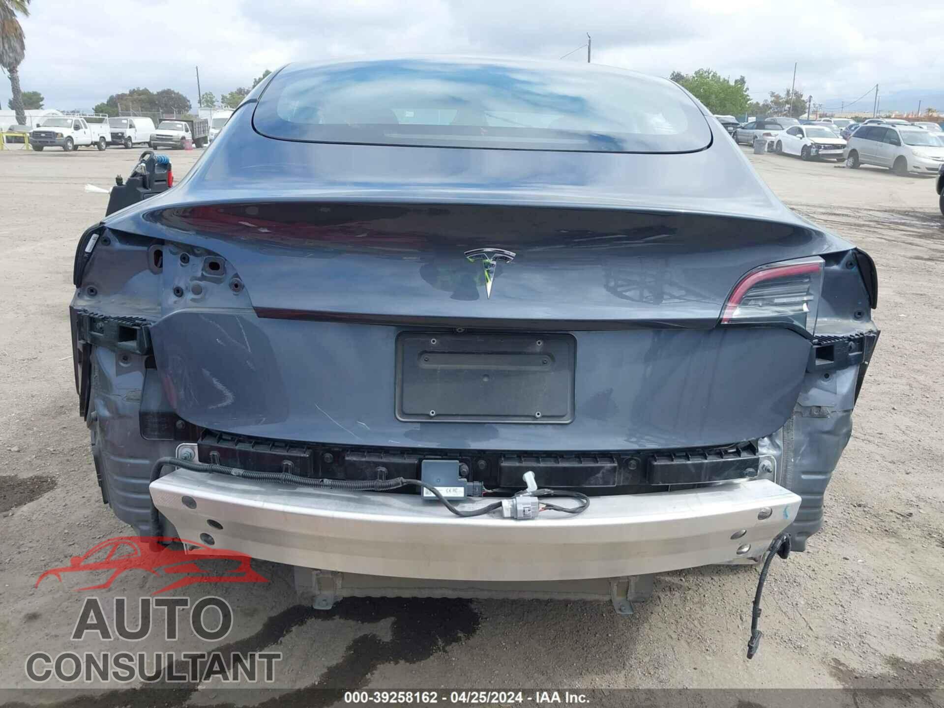 TESLA MODEL 3 2019 - 5YJ3E1EA2KF410972