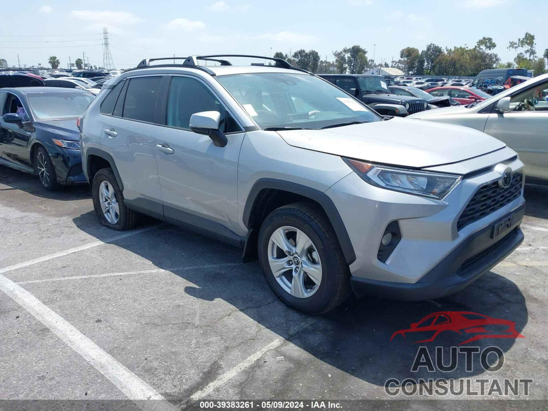 TOYOTA RAV4 2019 - 2T3W1RFV6KW042458