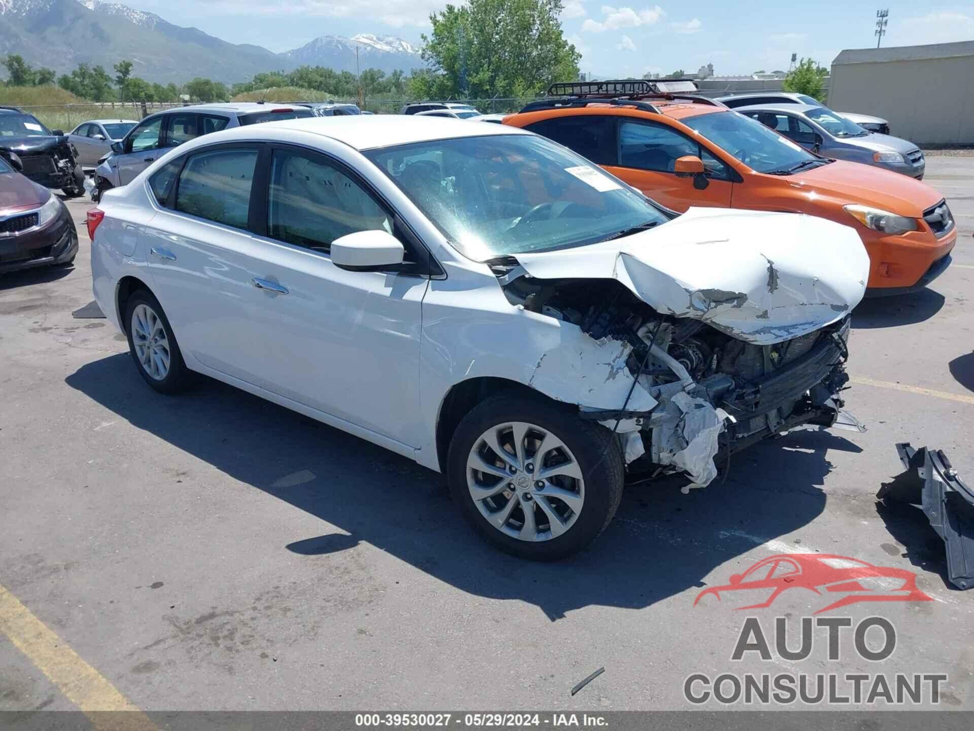 NISSAN SENTRA 2018 - 3N1AB7AP3JL618715