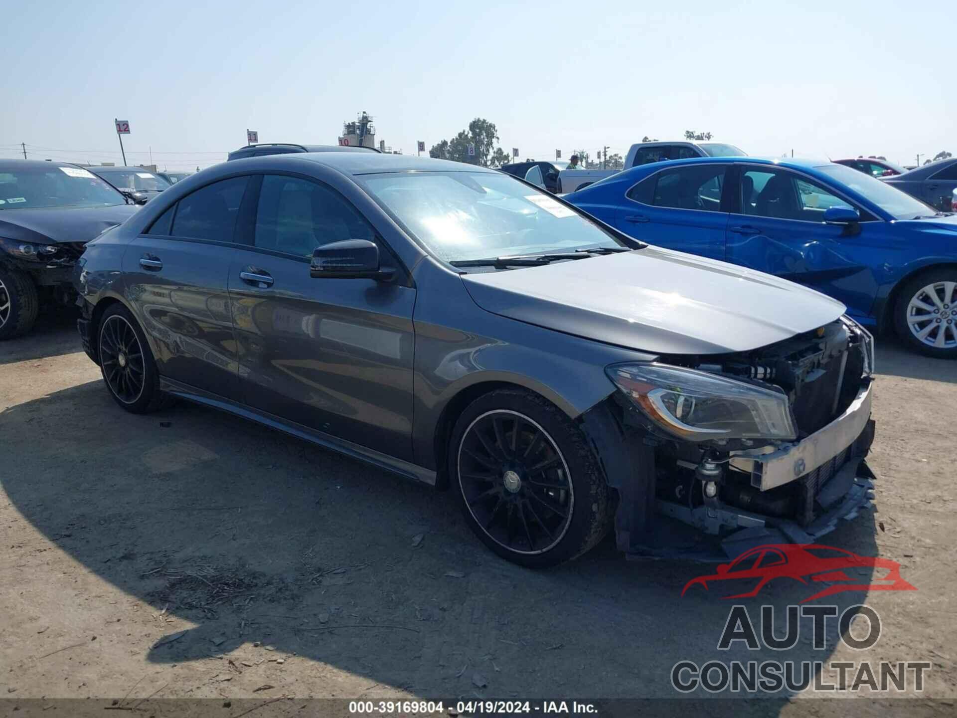 MERCEDES-BENZ CLA 250 2016 - WDDSJ4GB8GN390353