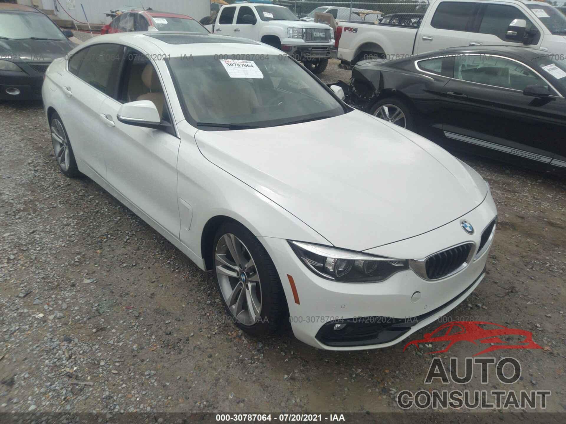 BMW 4 SERIES 2019 - WBA4J1C58KBM17432