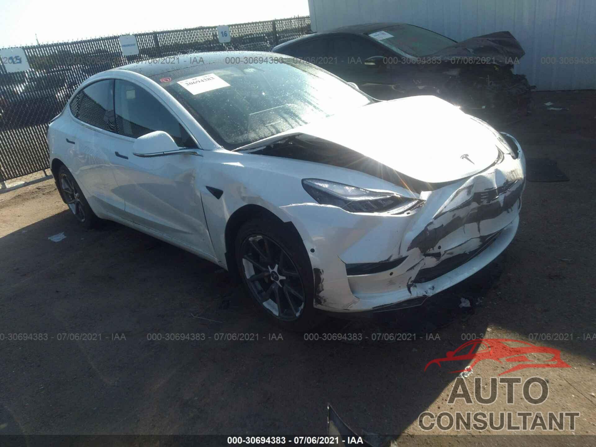 TESLA MODEL 3 2020 - 5YJ3E1EAXLF659179