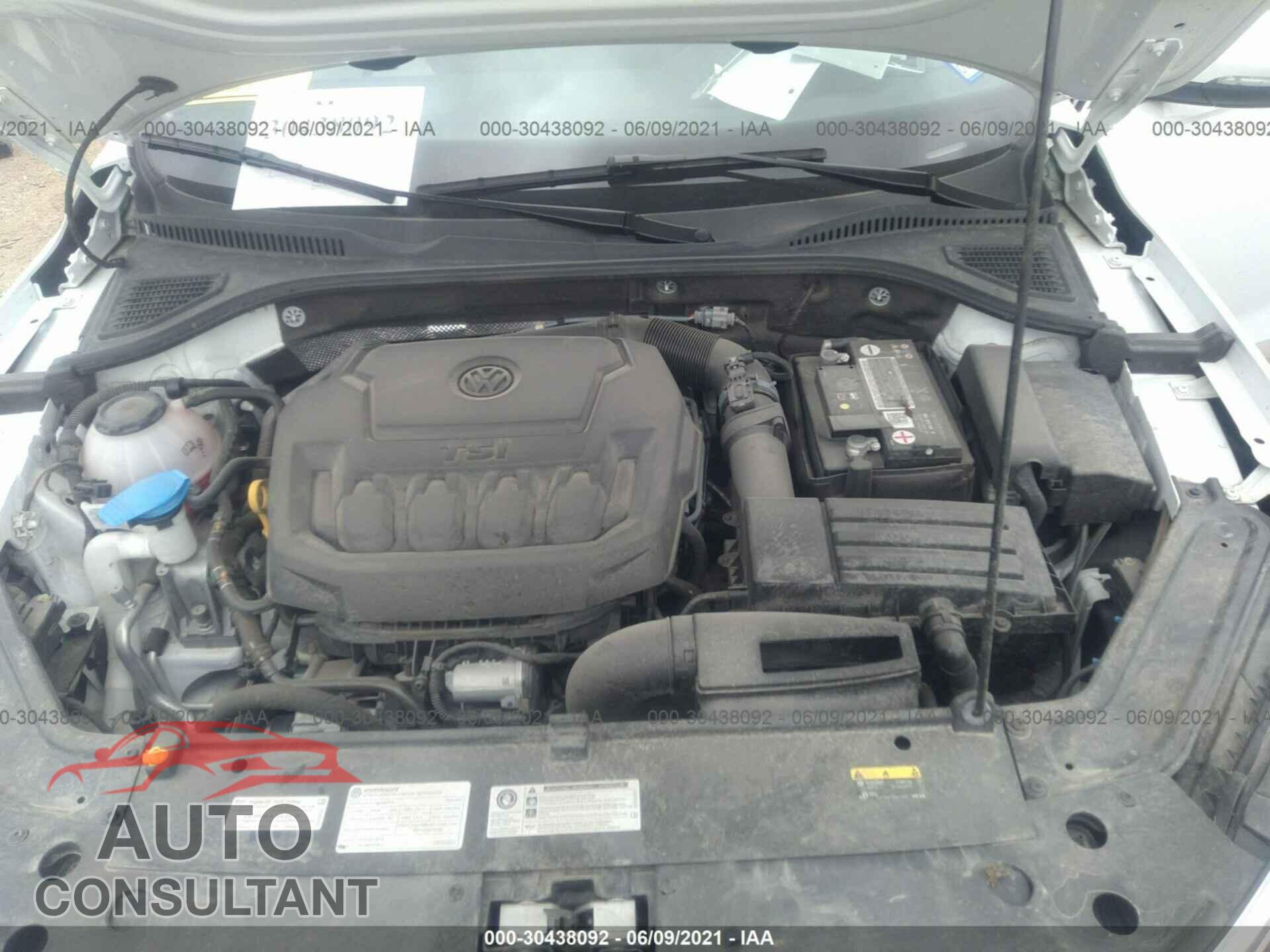 VOLKSWAGEN PASSAT 2020 - 1VWCA7A32LC009973