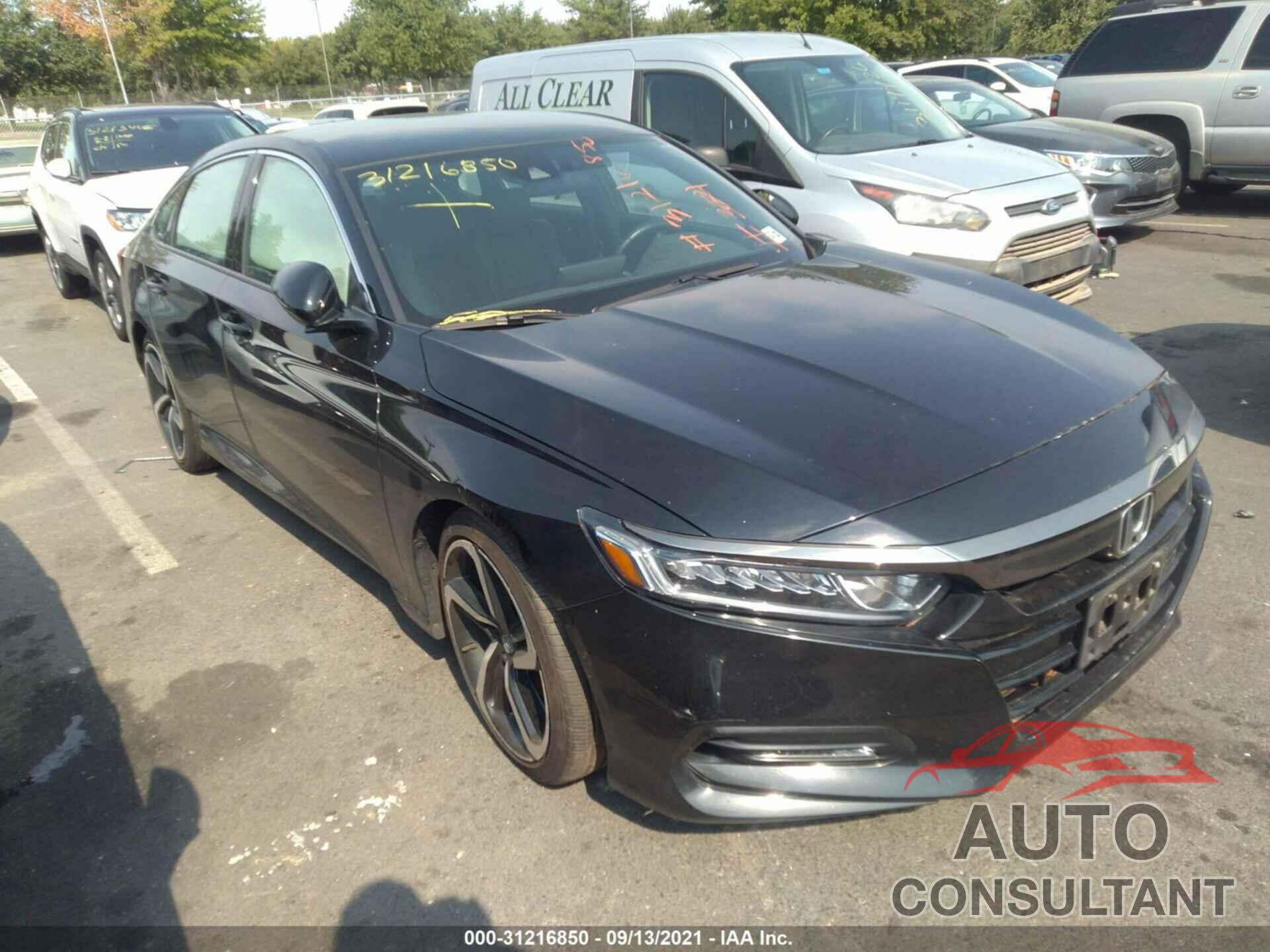 HONDA ACCORD SEDAN 2018 - 1HGCV1F33JA077786