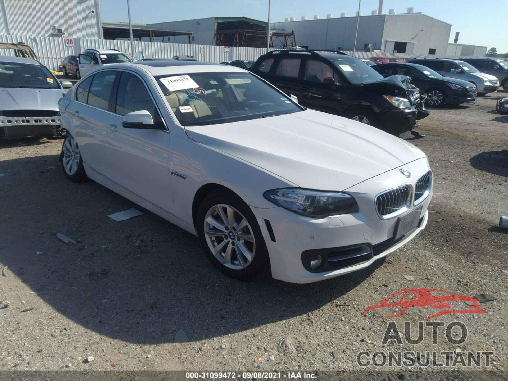 BMW 5 SERIES 2016 - WBA5A5C55GG348172