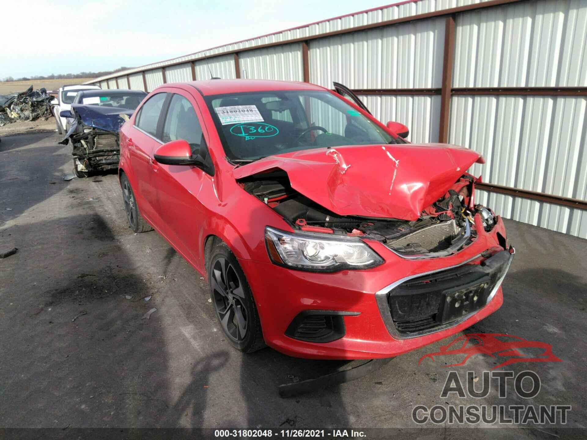 CHEVROLET SONIC 2017 - 1G1JF5SB6H4120736