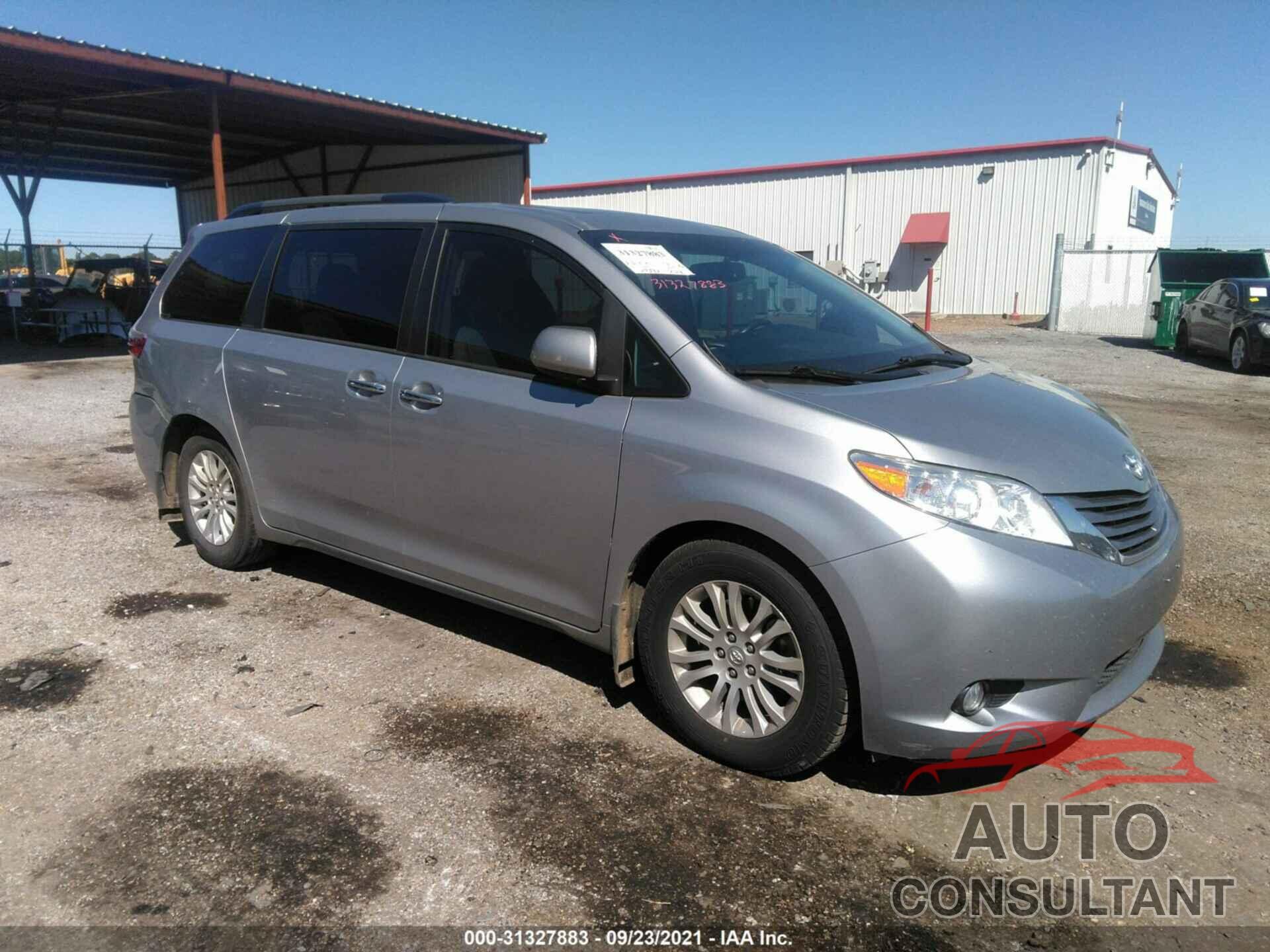 TOYOTA SIENNA 2017 - 5TDYZ3DC8HS807552